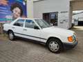 Mercedes-Benz 250 D Automatik, H-Kennz. Weiß - thumbnail 2