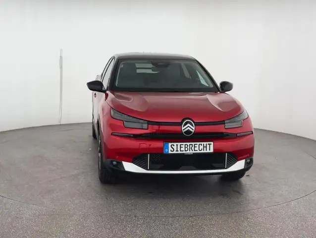 Citroen C4 view 2