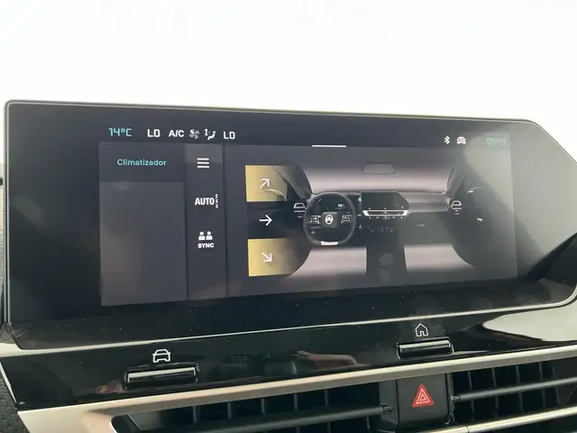 Citroen C4 view 12