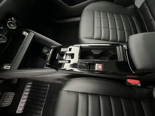 Citroen C4 view 14