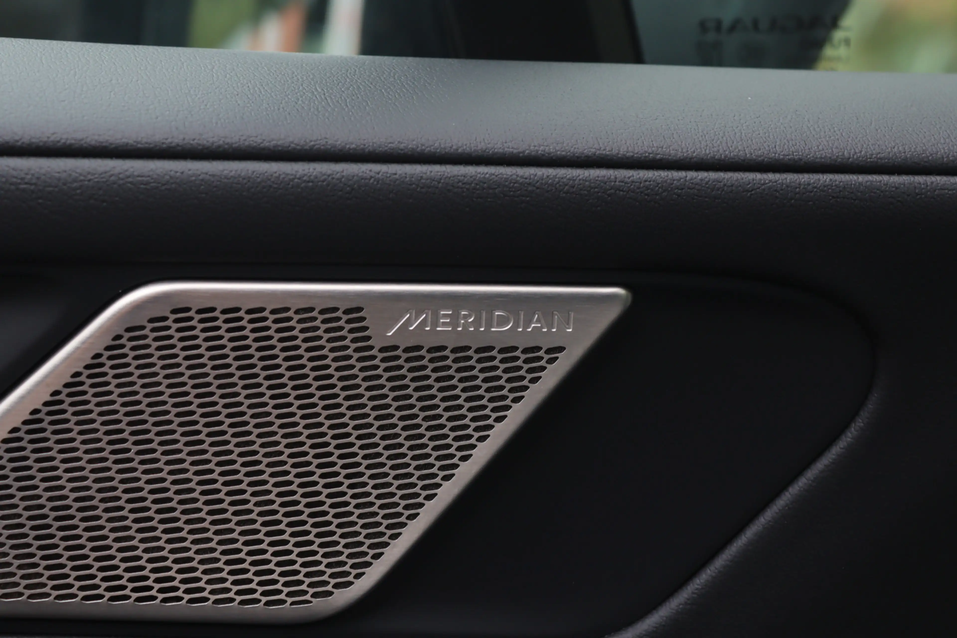 Jaguar I-Pace EV320 S Business Pack 90 kWh LED/Leder/360/Meridia — photo 25