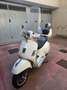 Vespa GTS 300 White - thumbnail 1