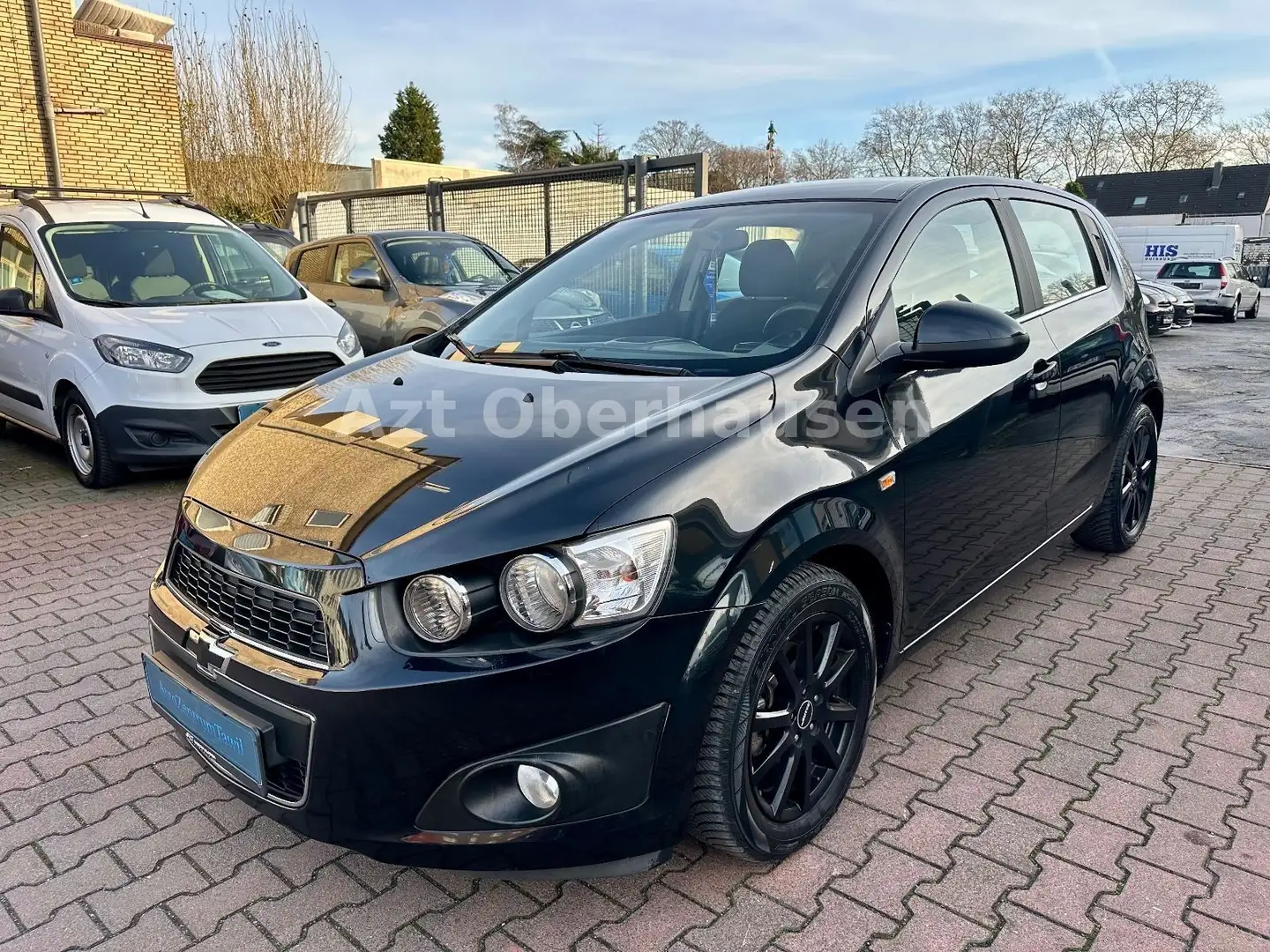 Chevrolet Aveo 1.6 Schrägheck LTZ*TÜV NEU*KLIMA*ALU* Schwarz - 2