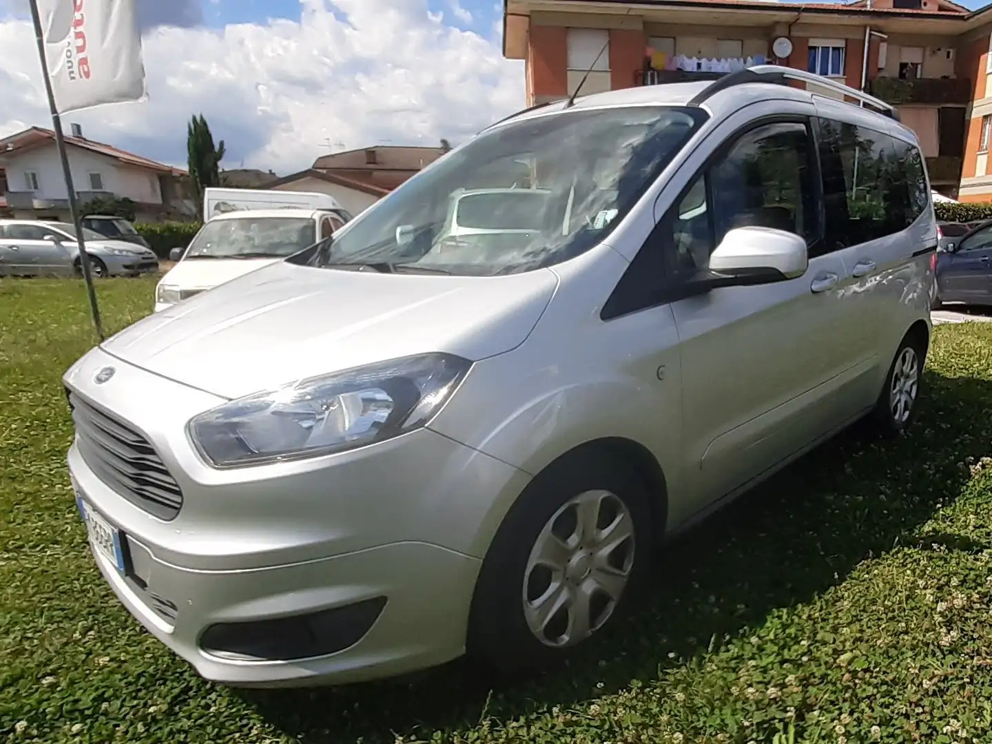 Ford Courier Gri - 1