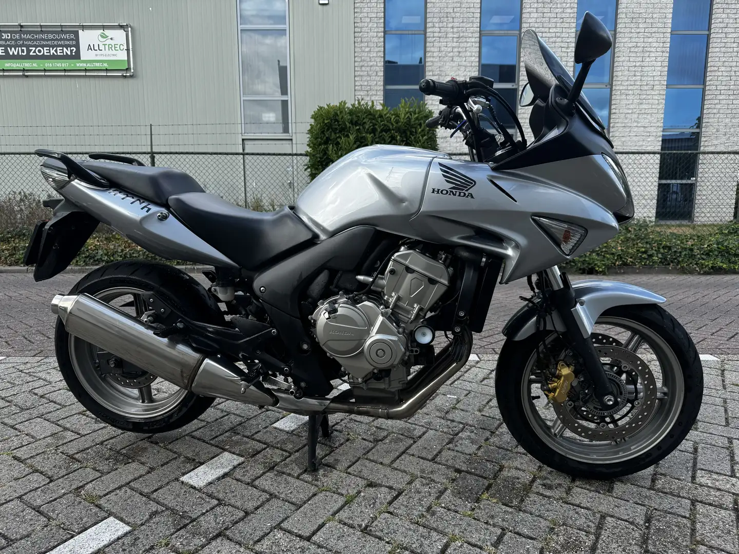 Honda CBF 600 honda CBF 600 - 1