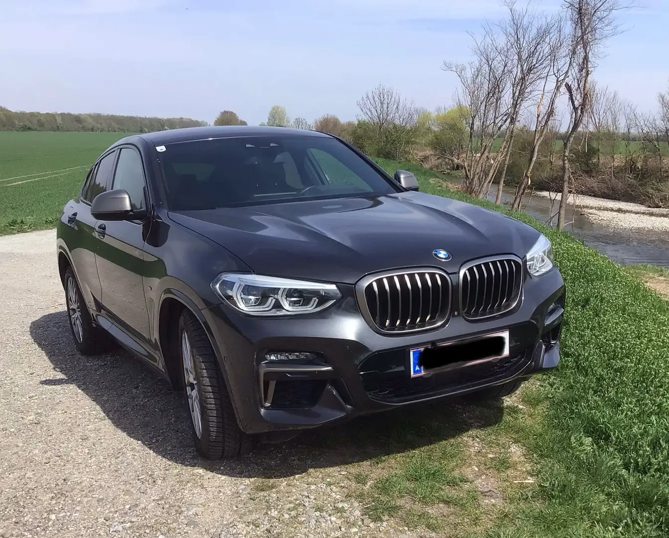 BMW X4 M M40i Aut. Grau - 2
