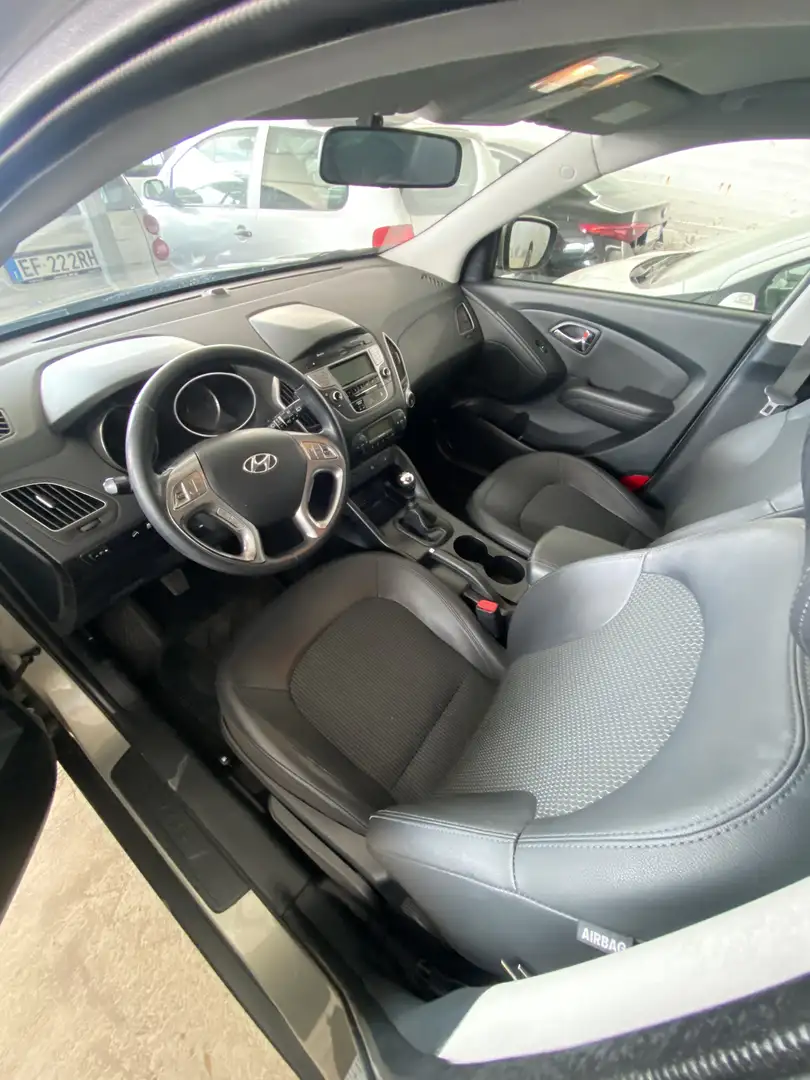 Hyundai iX35 2.0 crdi Comfort 4wd - 2