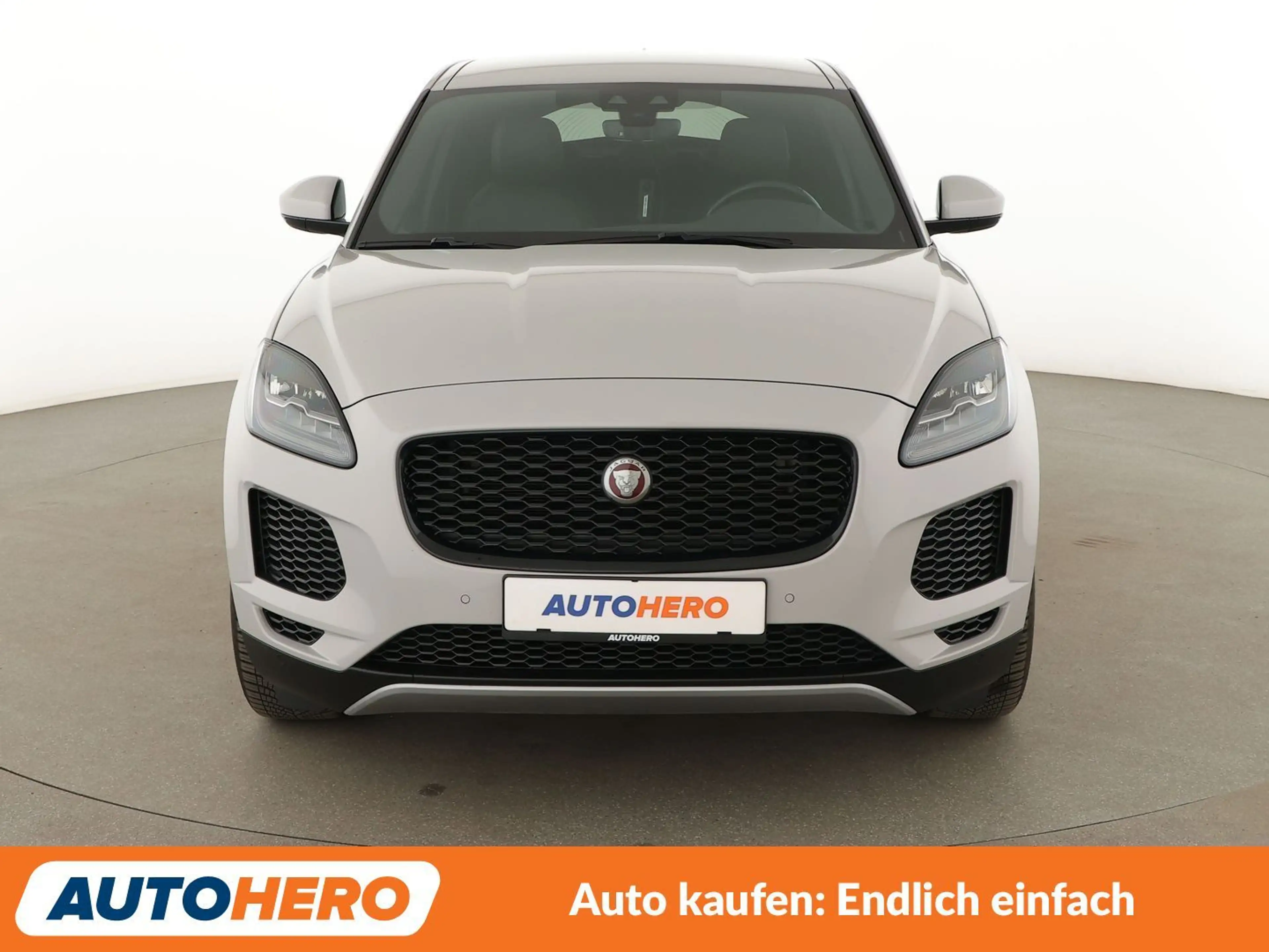 Jaguar E-Pace D180 SE AWD Aut.*NAVI*CAM*LED*ACC*SHZ*LHZ* — photo 9