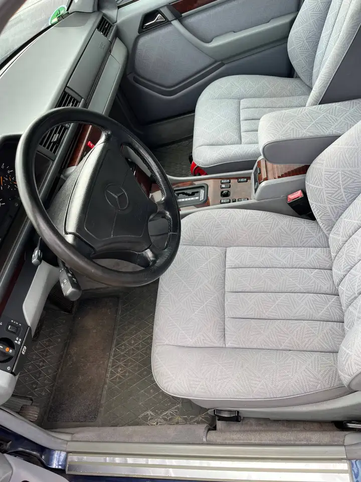 Mercedes-Benz E 300 300 D Kombi Autom. orig. 201 Tkm! Klima SSD ASD AHK Temp. Alu 3. Hd. TOP!, foto 8