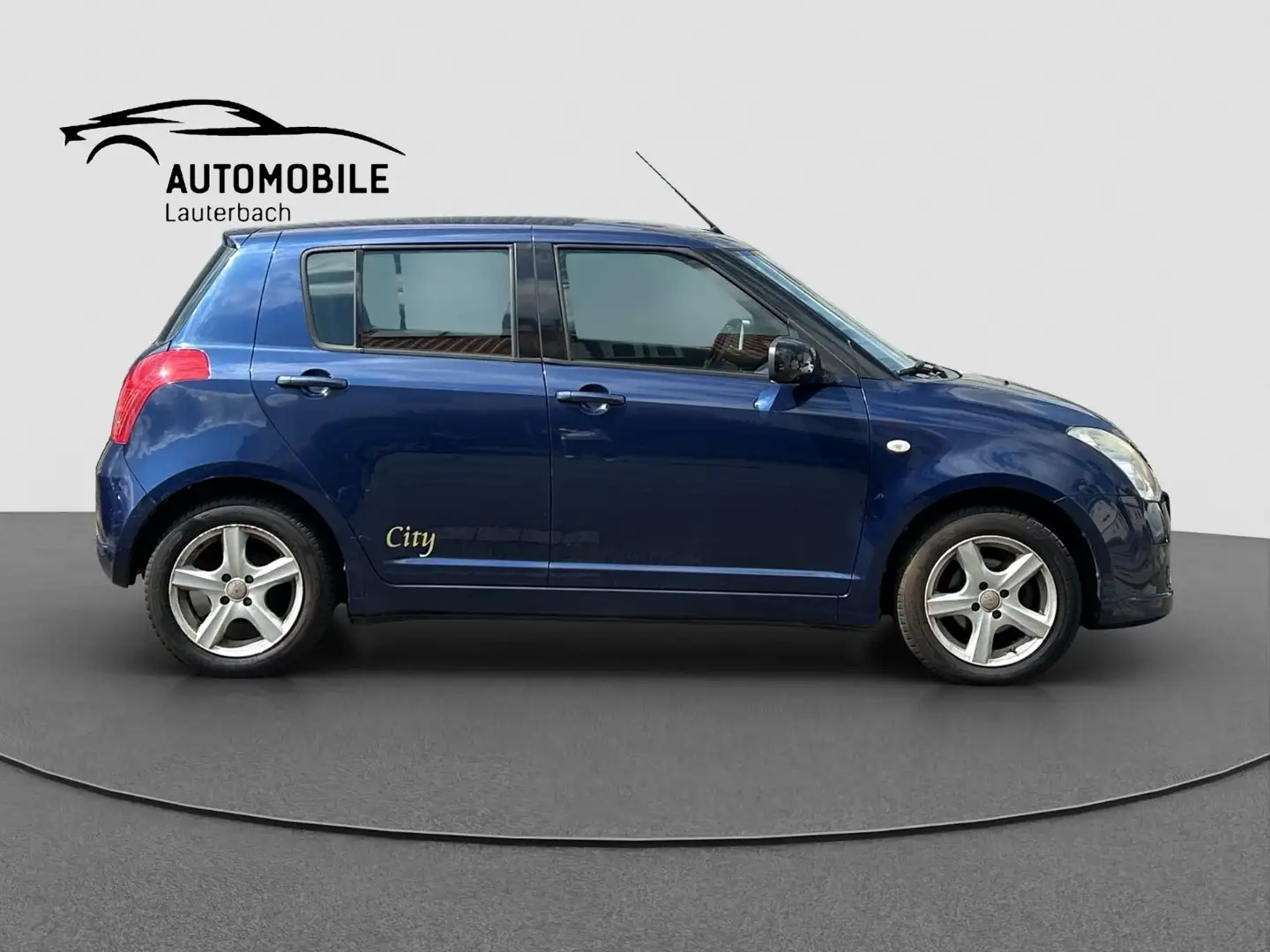 Suzuki Swift 1,3 Comfort Blau - 2