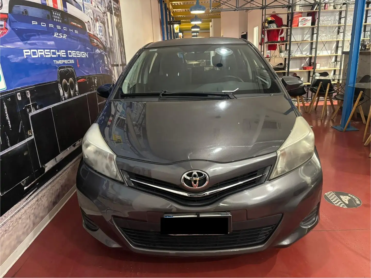 Toyota Yaris - 1