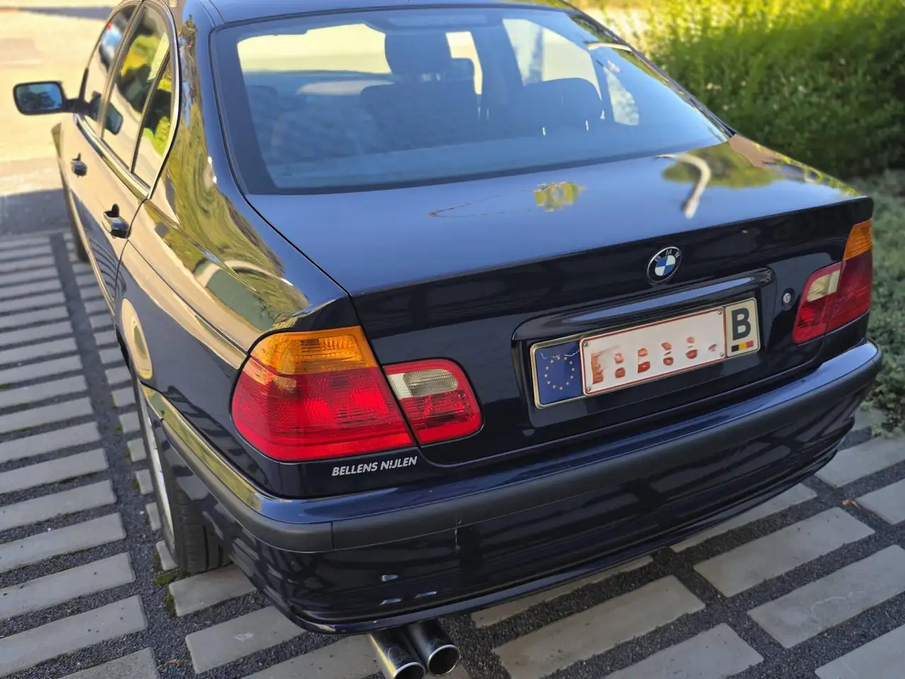 BMW 323i, foto 3