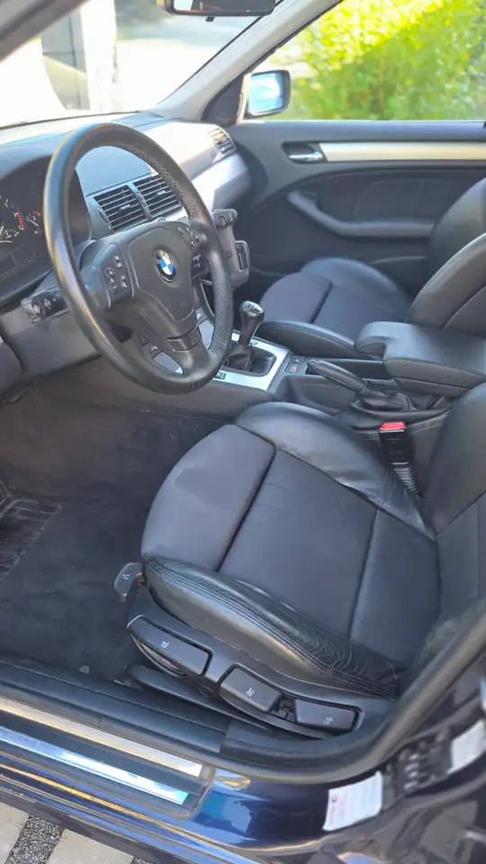 BMW 323i, foto 5