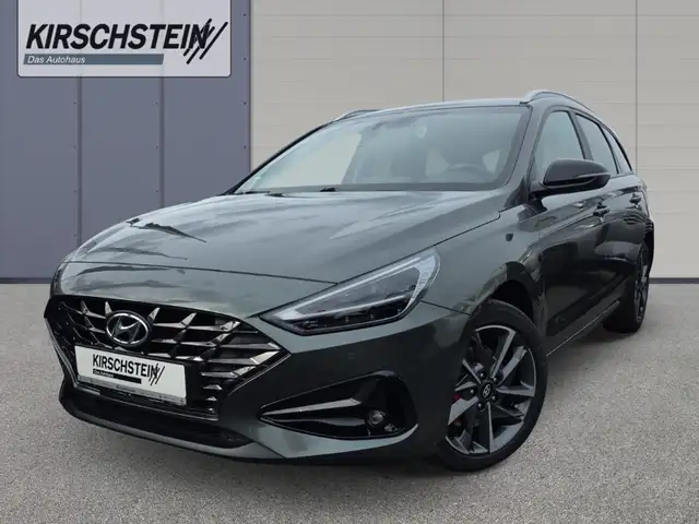 Hyundai i30 Edition 30+ WR Navi Kamera LED Induktion
