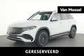 Mercedes-Benz EQB 250 250+ AMG Line + 7-ZITPLAATSEN + PANO DAK + CAMERA Wit - thumbnail 1