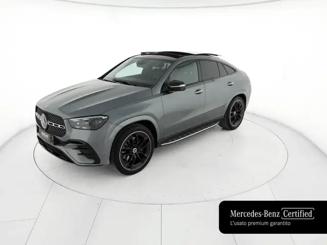 Mercedes-Benz Gle view 2