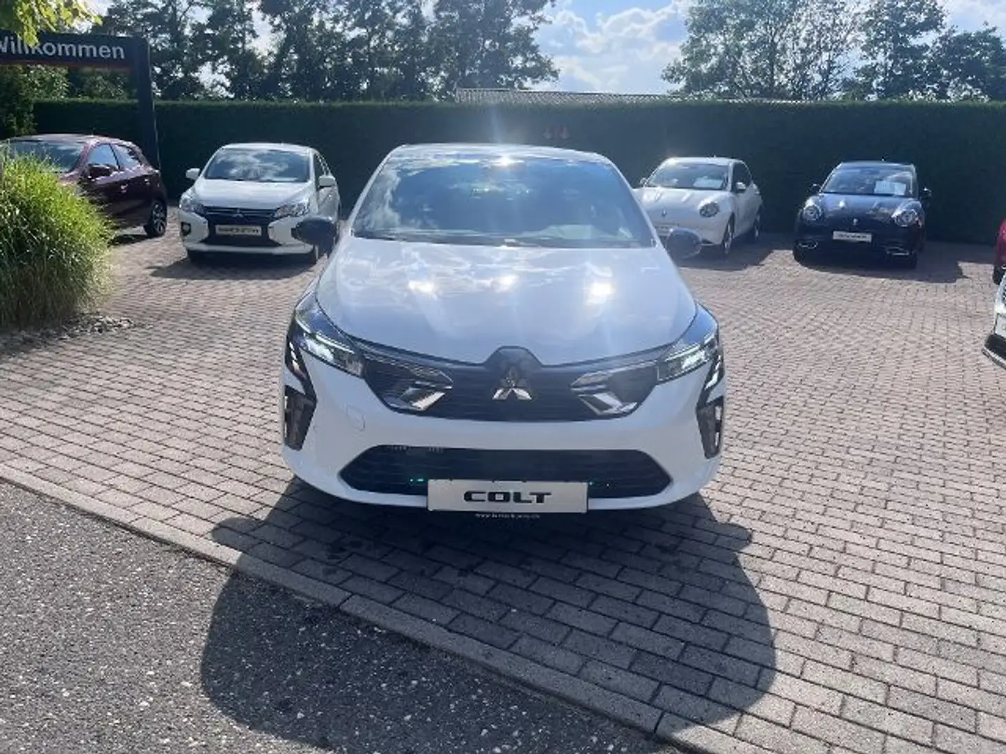 Mitsubishi Colt Select 1.0 T-Benziner 6-Gang Bílá - 2