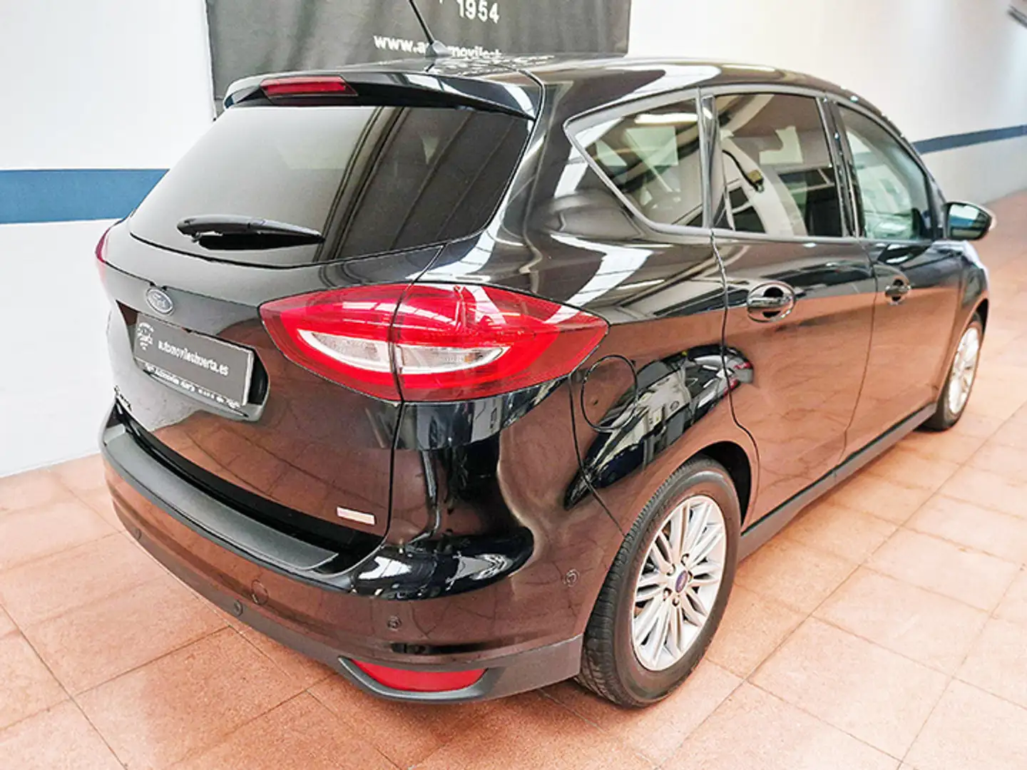Ford C-Max 1.0 Ecoboost Auto-S&S Titanium 125 Schwarz - 2