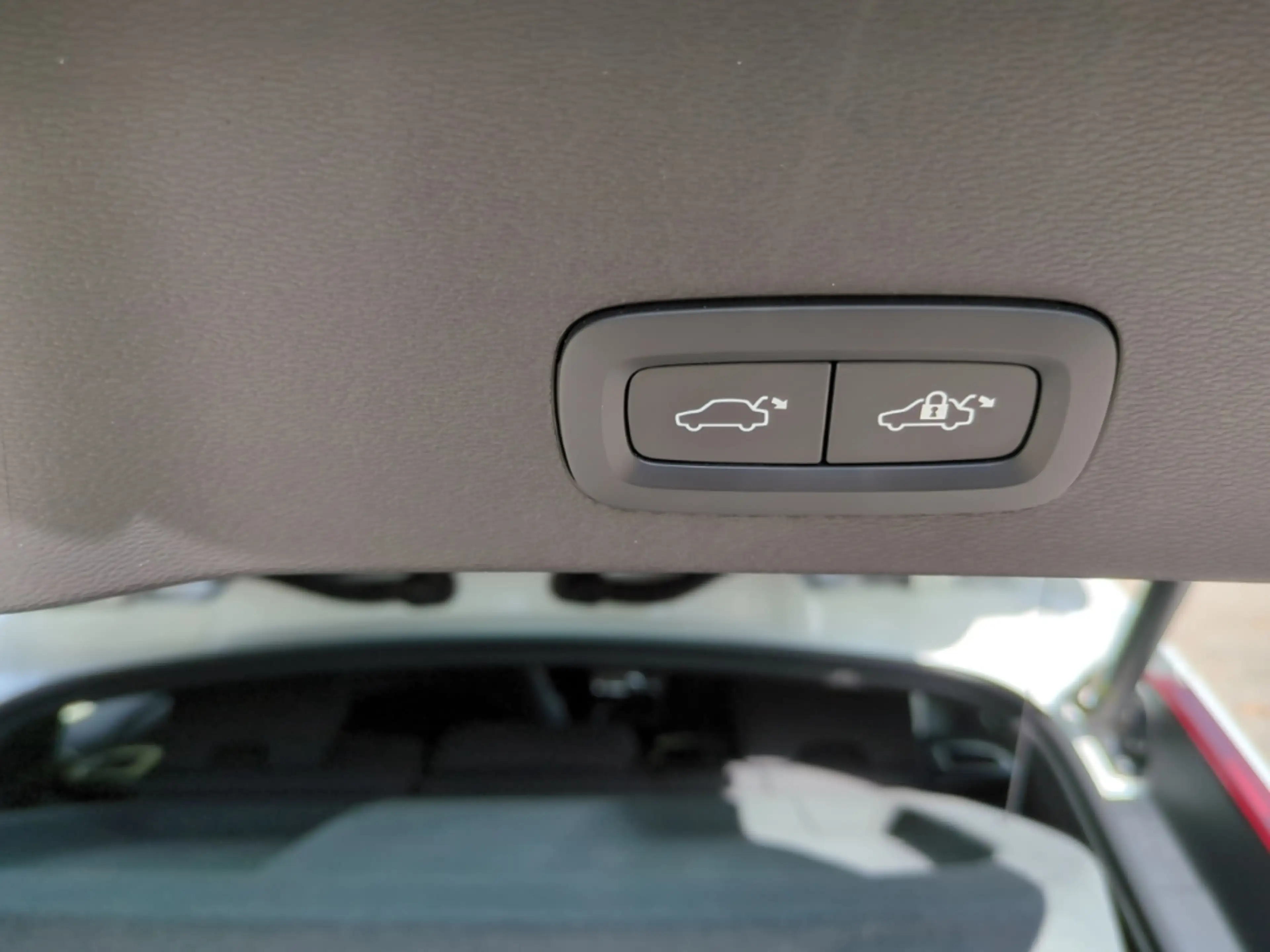 Volvo C40 Plus Recharge StandHZG ACC Pano Navi LED Digitales — photo 15