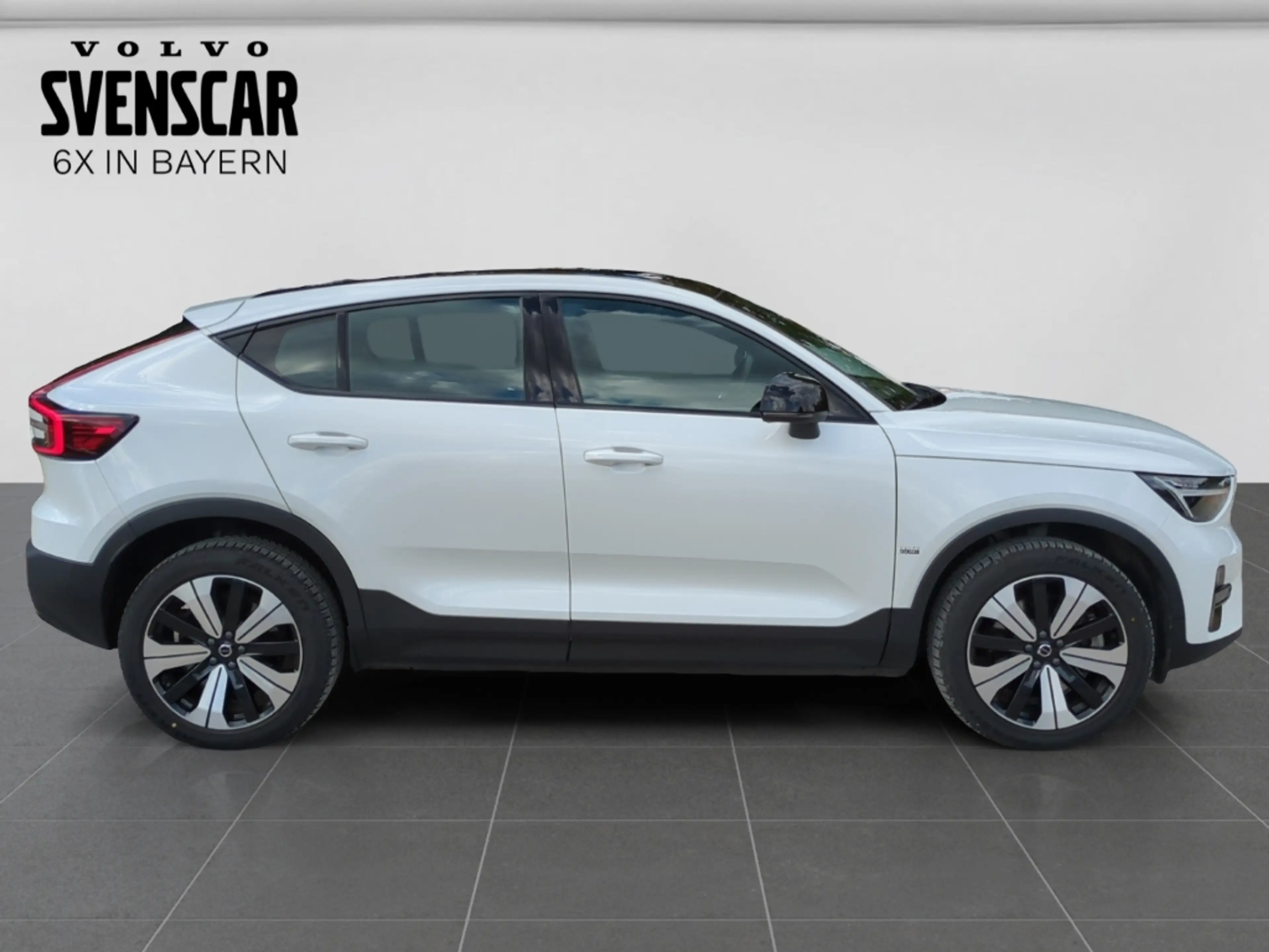 Volvo C40 Plus Recharge StandHZG ACC Pano Navi LED Digitales — photo 6