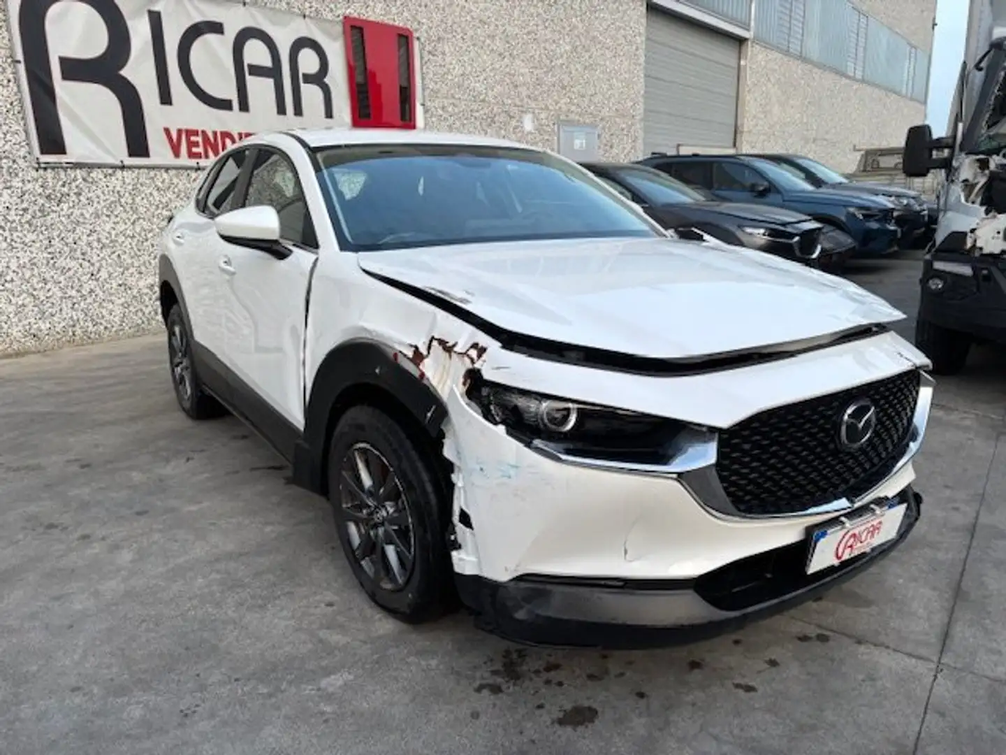 Mazda CX-30 2.0 m-hybrid Executive 2wd 122cv 6mt Blanco - 1