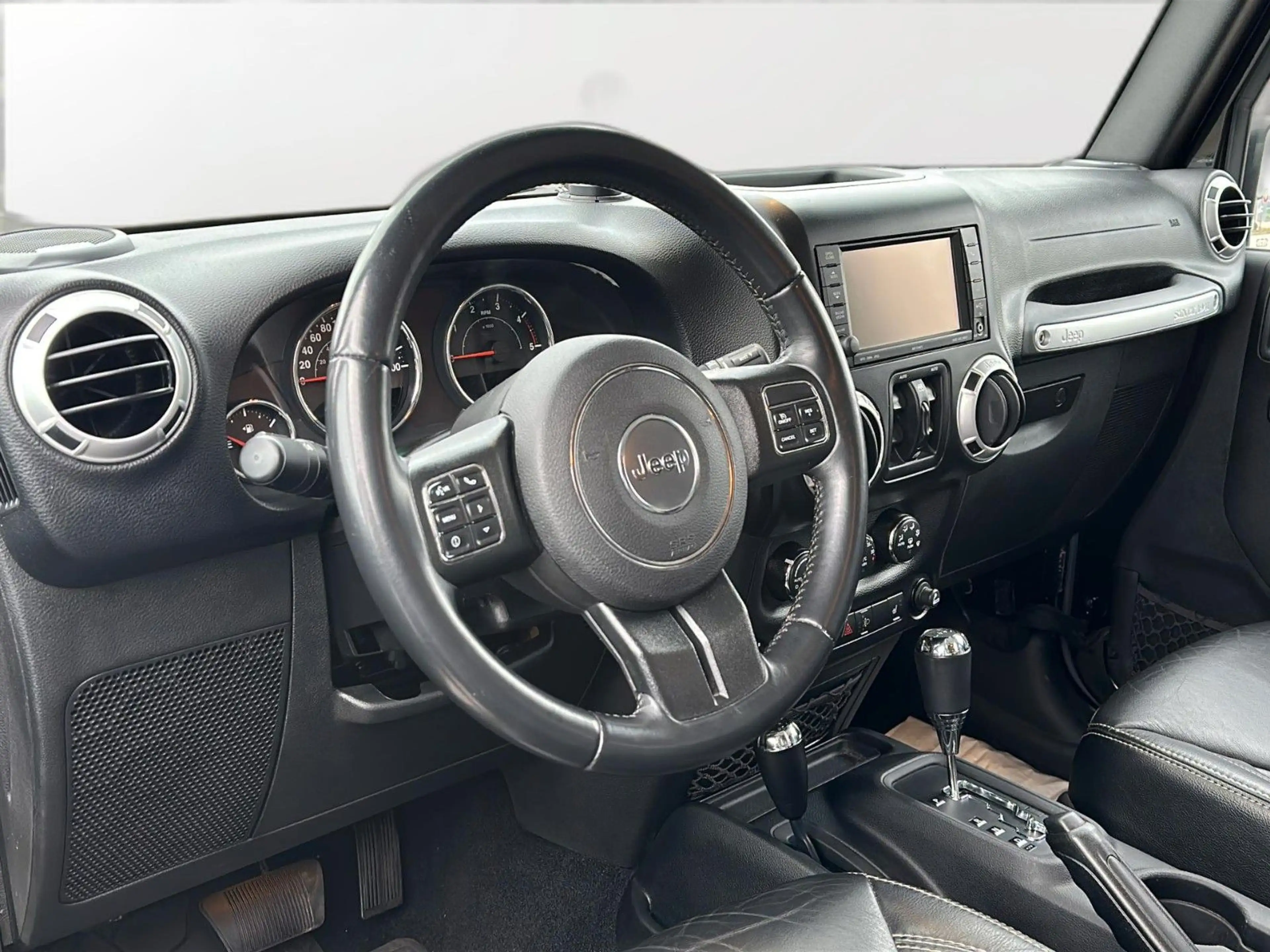 Jeep Wrangler Unlimited Sahara*NAVI*SOUNDSYSTEM*AHK* — photo 9