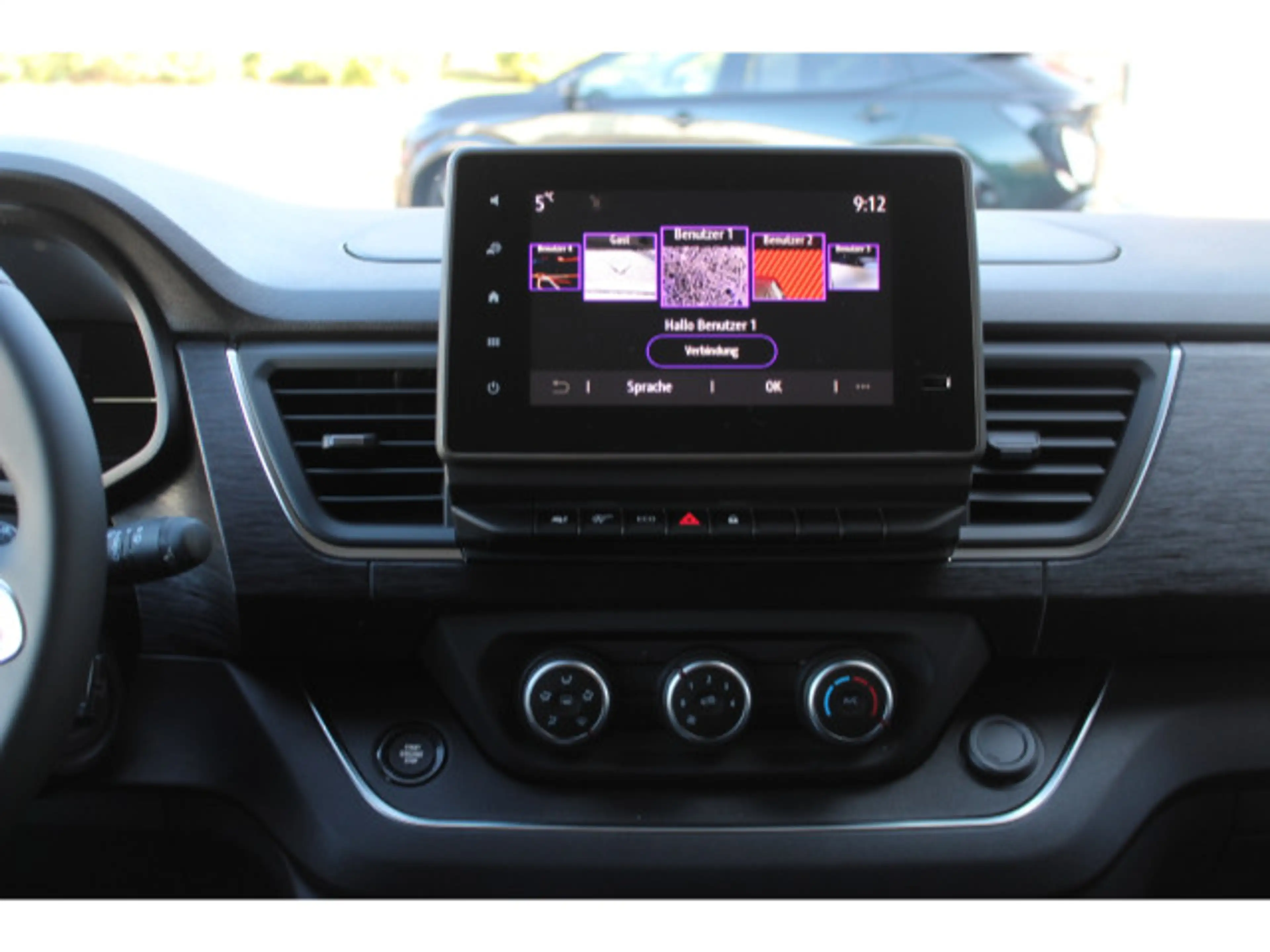 Nissan Primastar L1H1 Kombi 2.0dCi Tekna AT Navi Design — photo 10