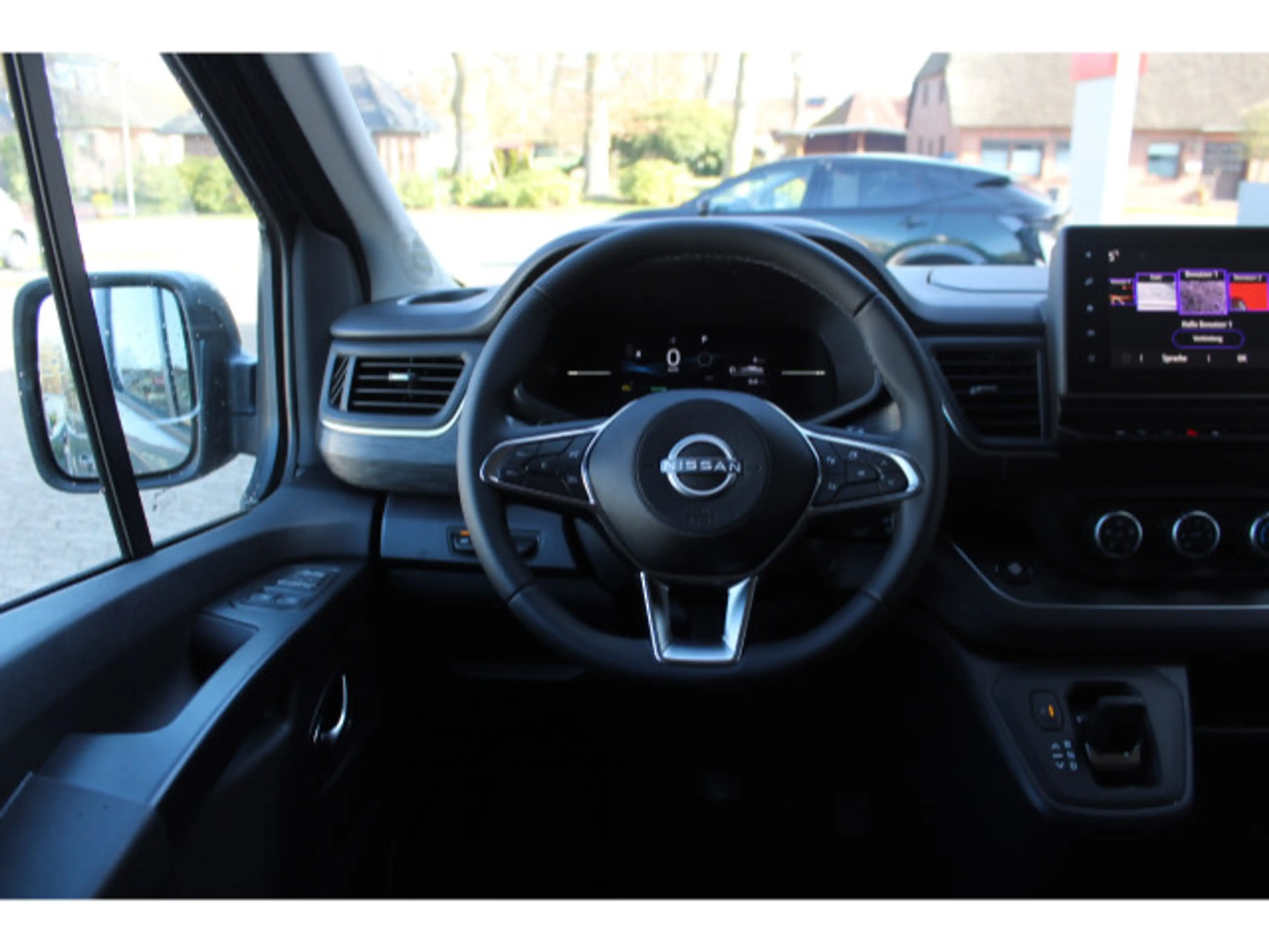 Nissan Primastar L1H1 Kombi 2.0dCi Tekna AT Navi Design — photo 9
