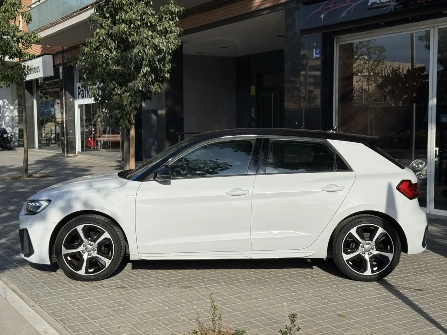 Audi A1 Sportback 25 TFSI S line Blanco - 2