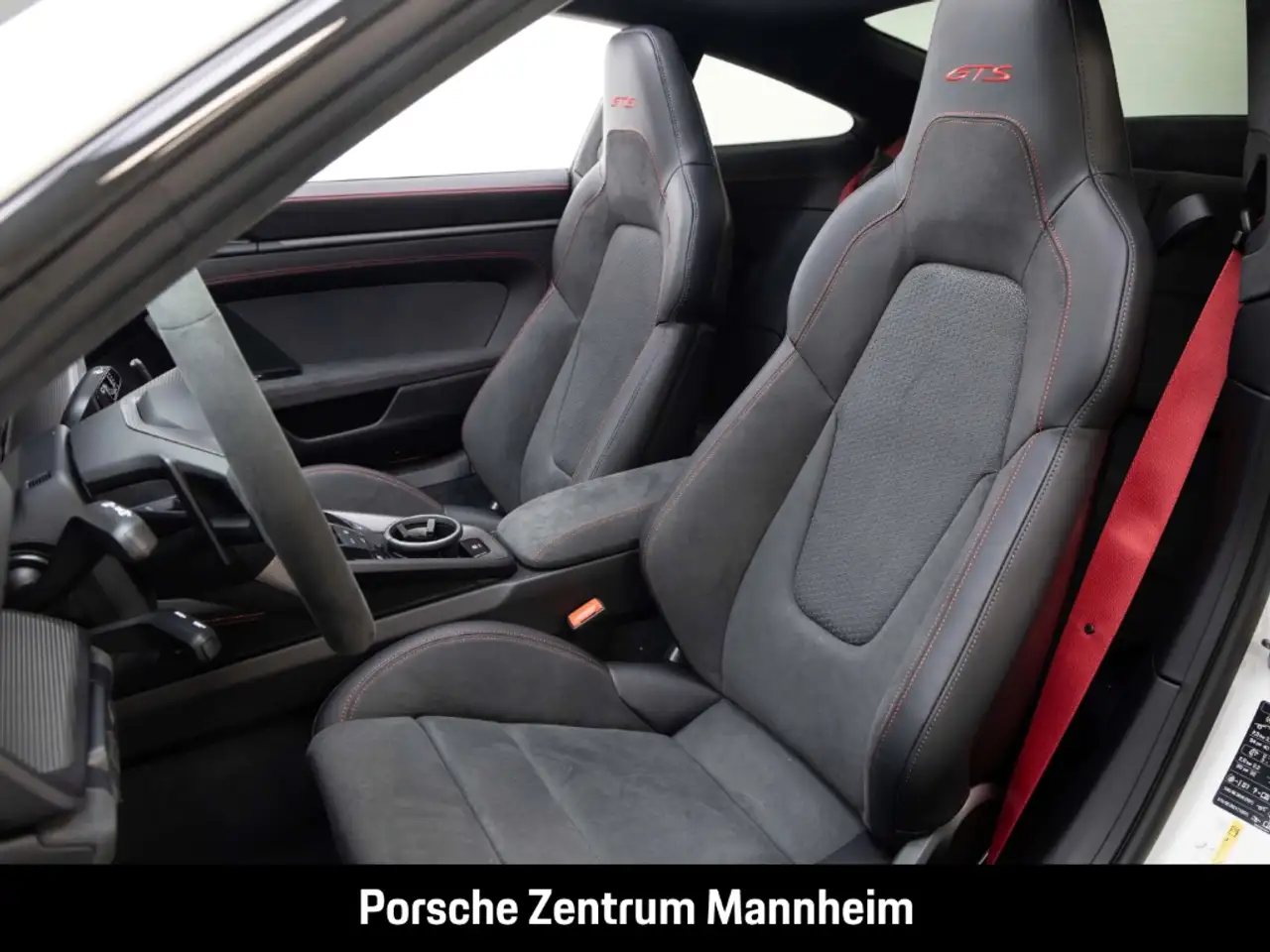 Porsche 992 .2 Carrera 4 GTS Lift PDCC 360°Bose HD-Matrix 5