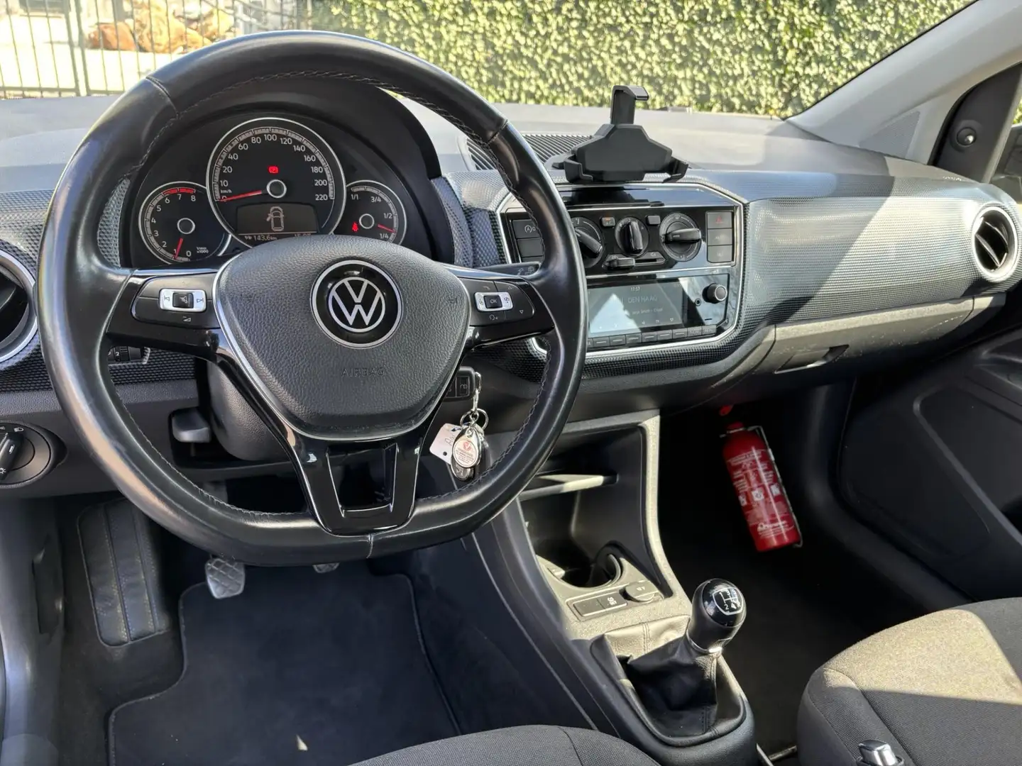 Volkswagen up! 1.0 | Airco | Bluetooth | Zwart - 2