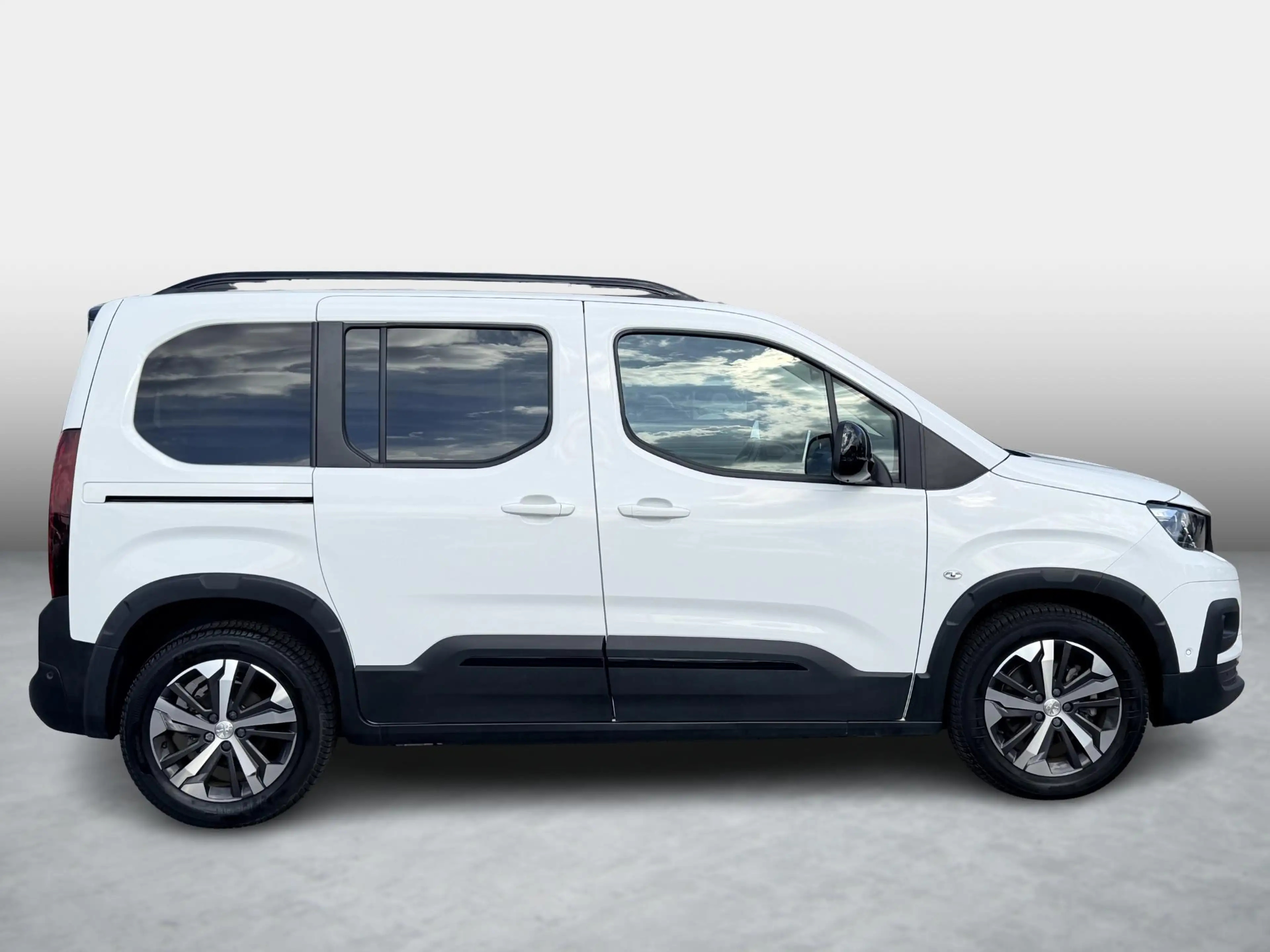 Peugeot e-Rifter EV GT Line 50 kWh SoH 92,7 / dealeronderhouden / T — photo 9