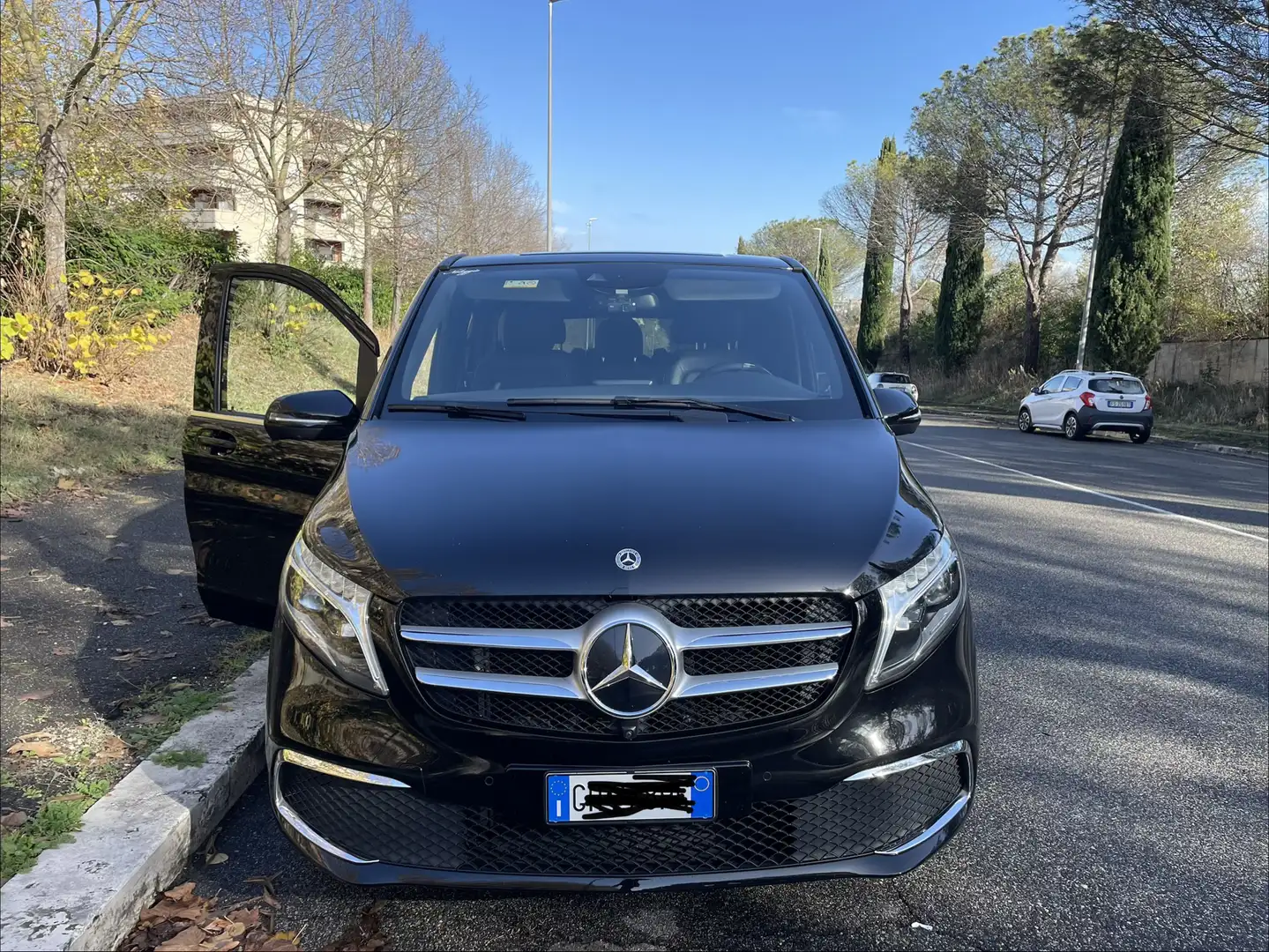 Mercedes-Benz V 250 PREMIUM EXTRALONG Negru - 1