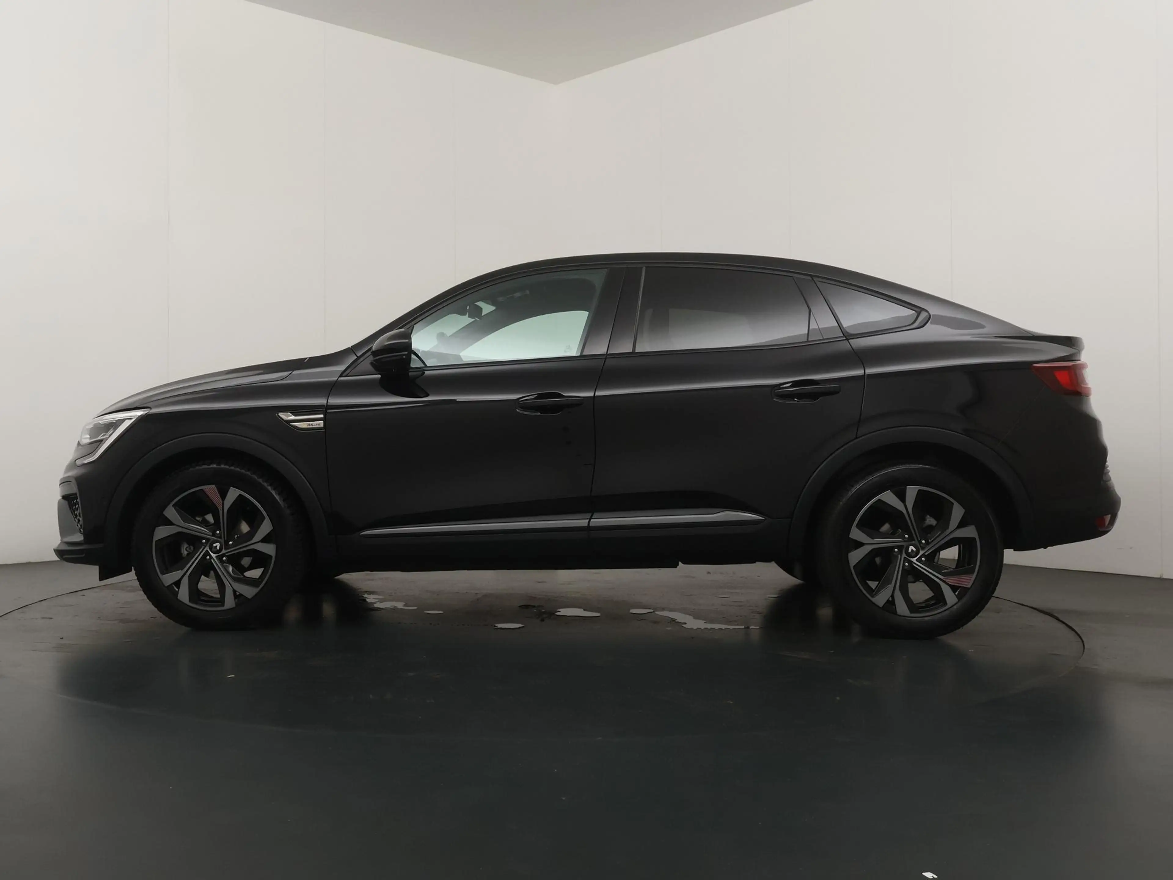 Renault Arkana R.S. line mild hybrid 160 EDC | Schuif-/kanteldak — photo 2