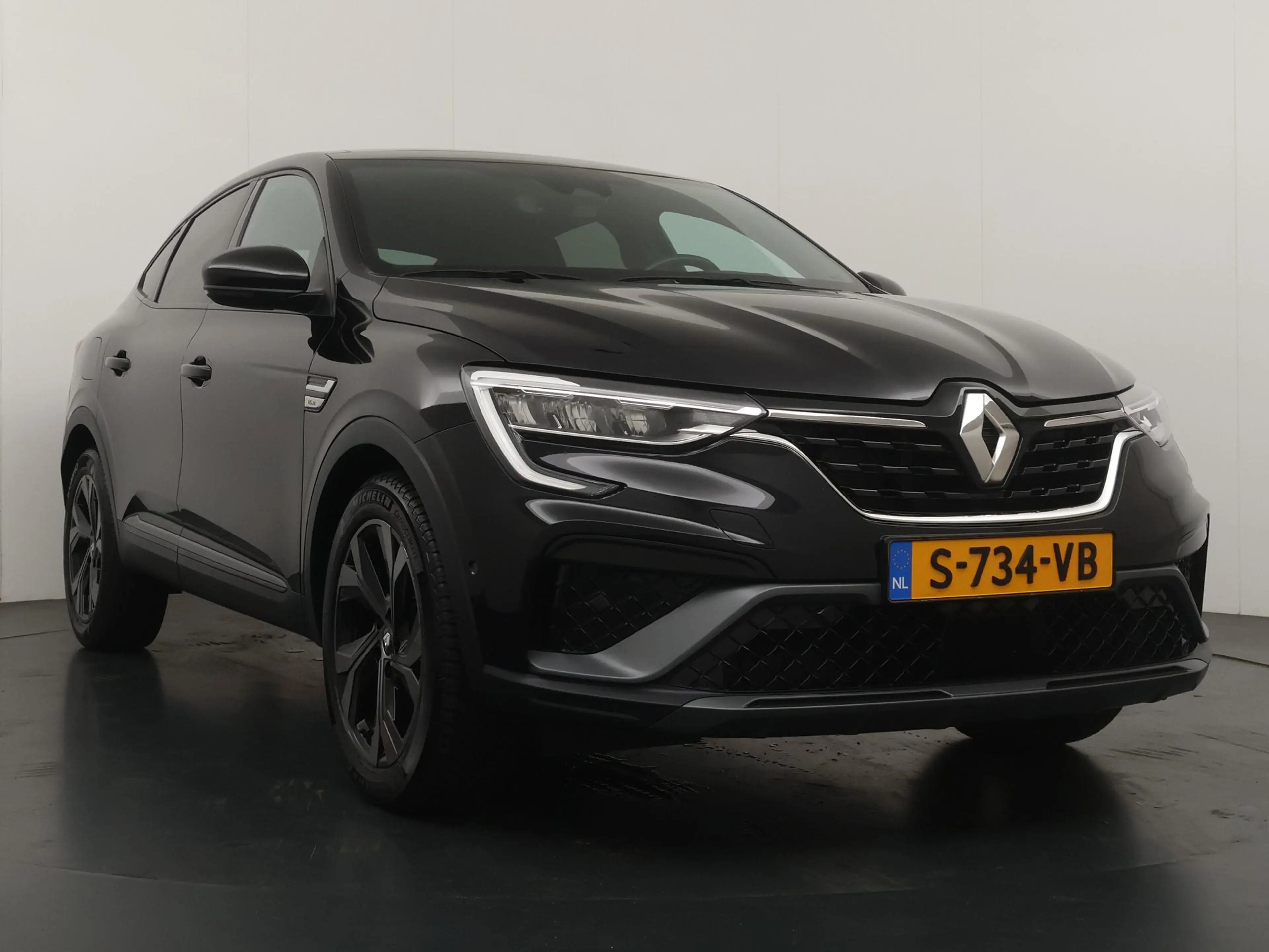 Renault Arkana R.S. line mild hybrid 160 EDC | Schuif-/kanteldak — photo 7