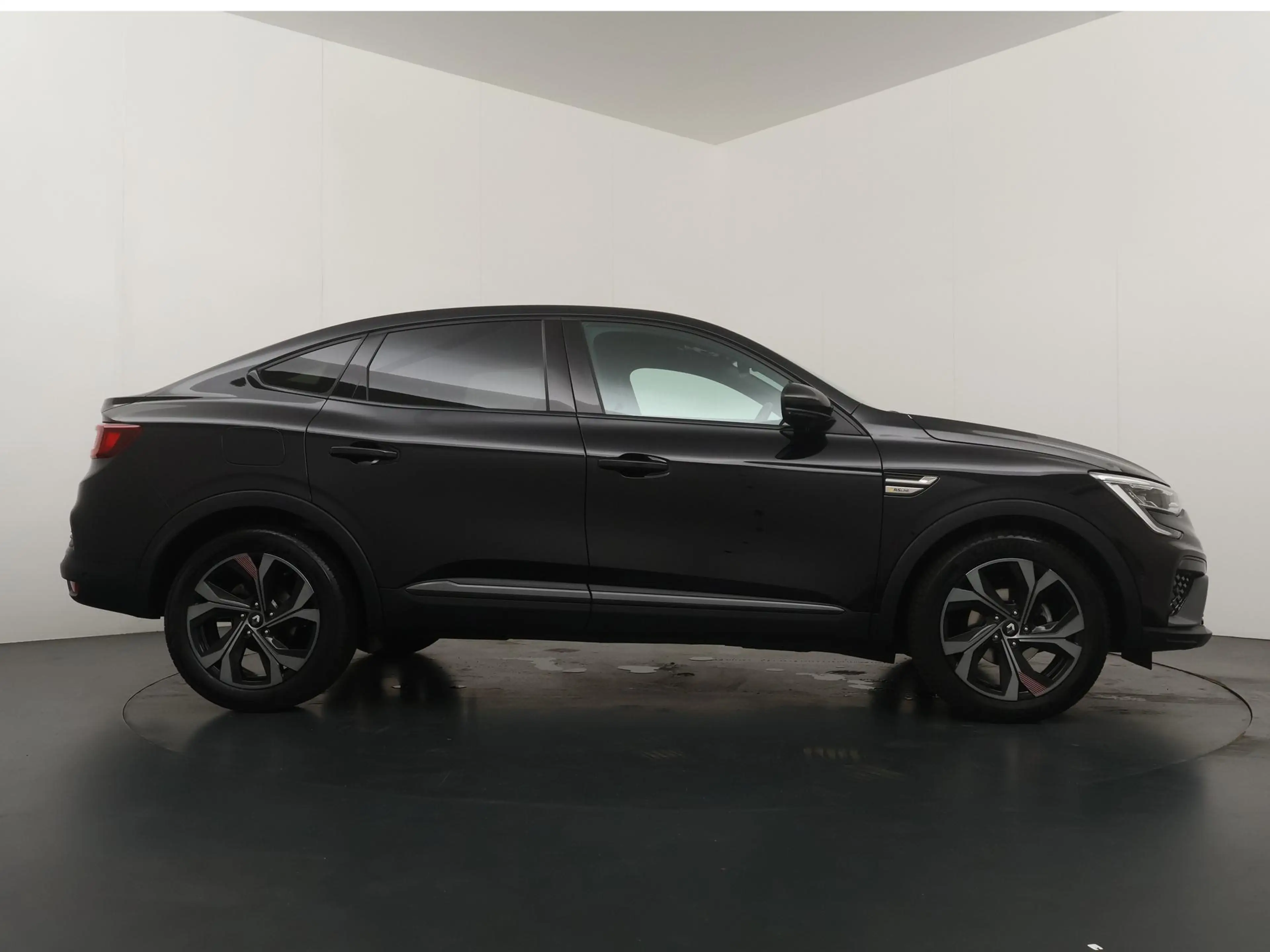 Renault Arkana R.S. line mild hybrid 160 EDC | Schuif-/kanteldak — photo 6