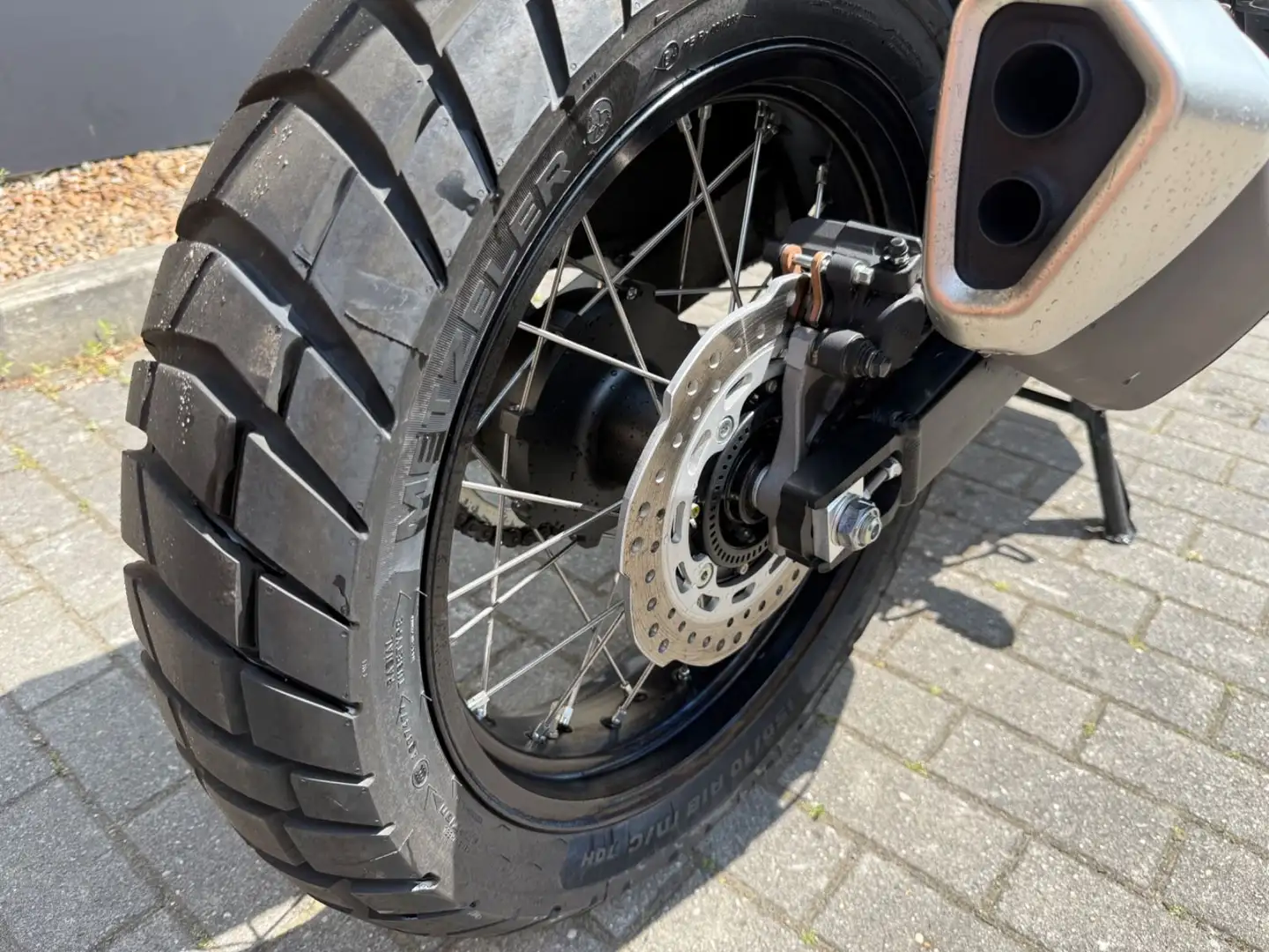 Honda XL 750 Grau - 2