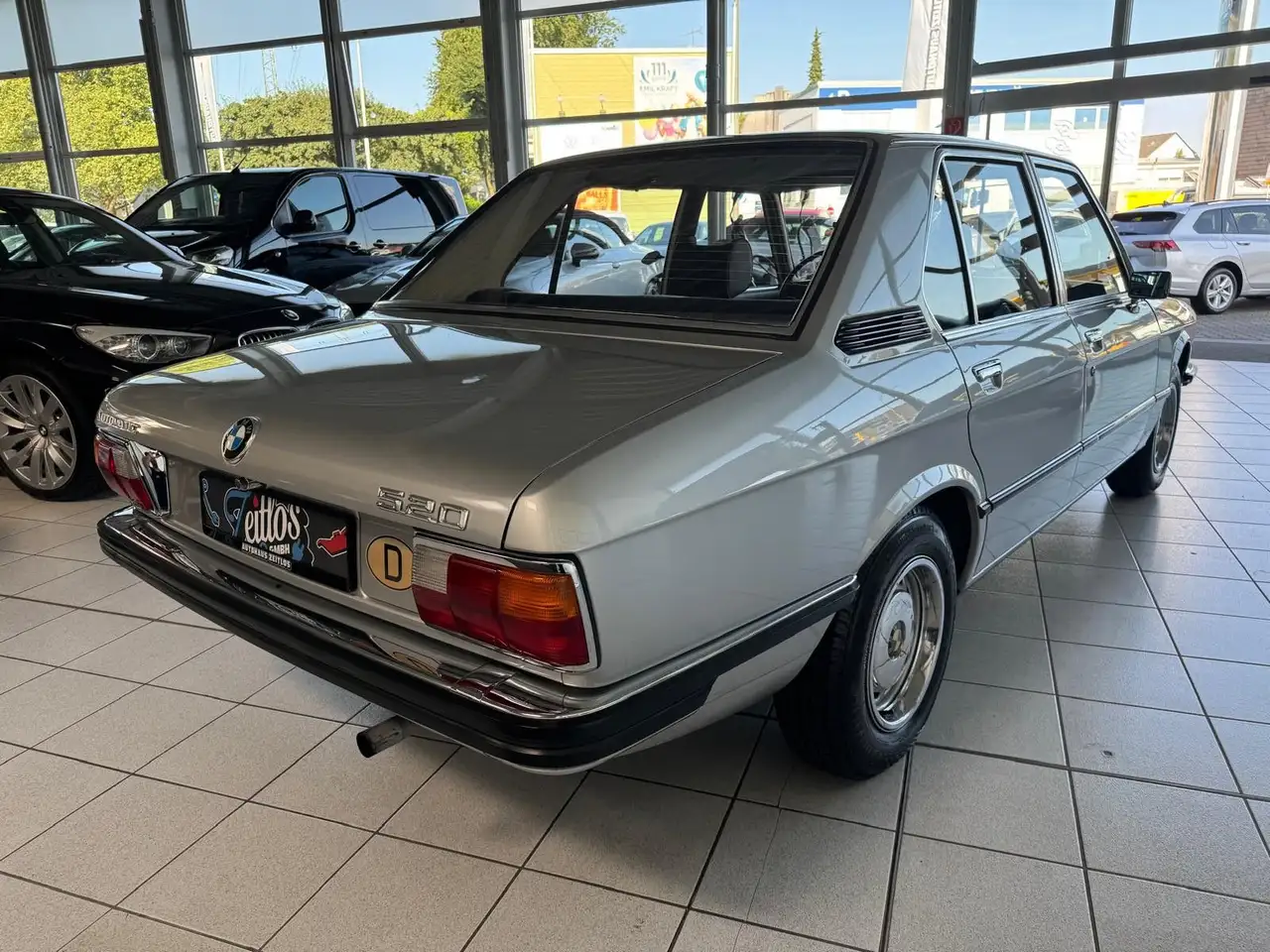 BMW 520 E12 *Automatik*Top Zustand*Oldtimer*Orig.KM*, foto 5
