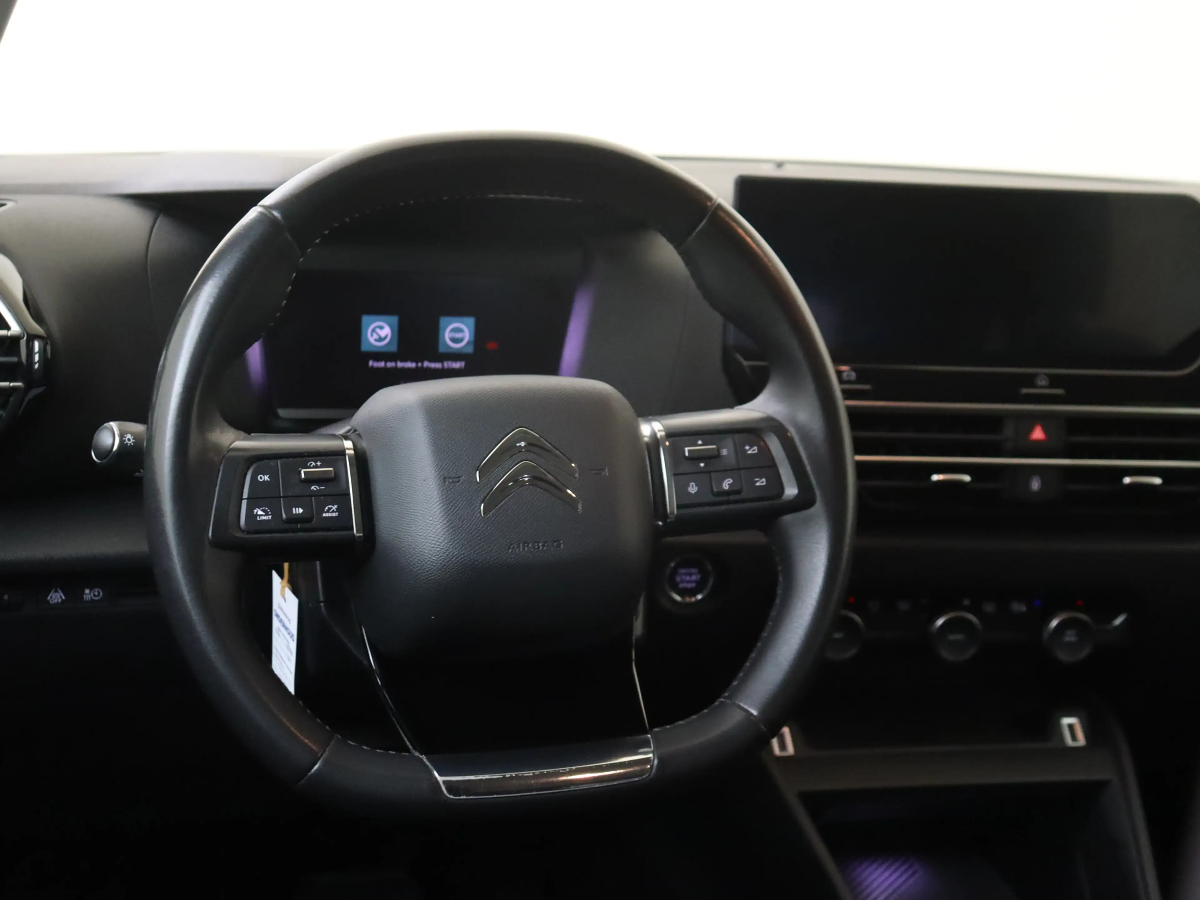 Citroen E-C4 Electric Feel 50 kWh — photo 7