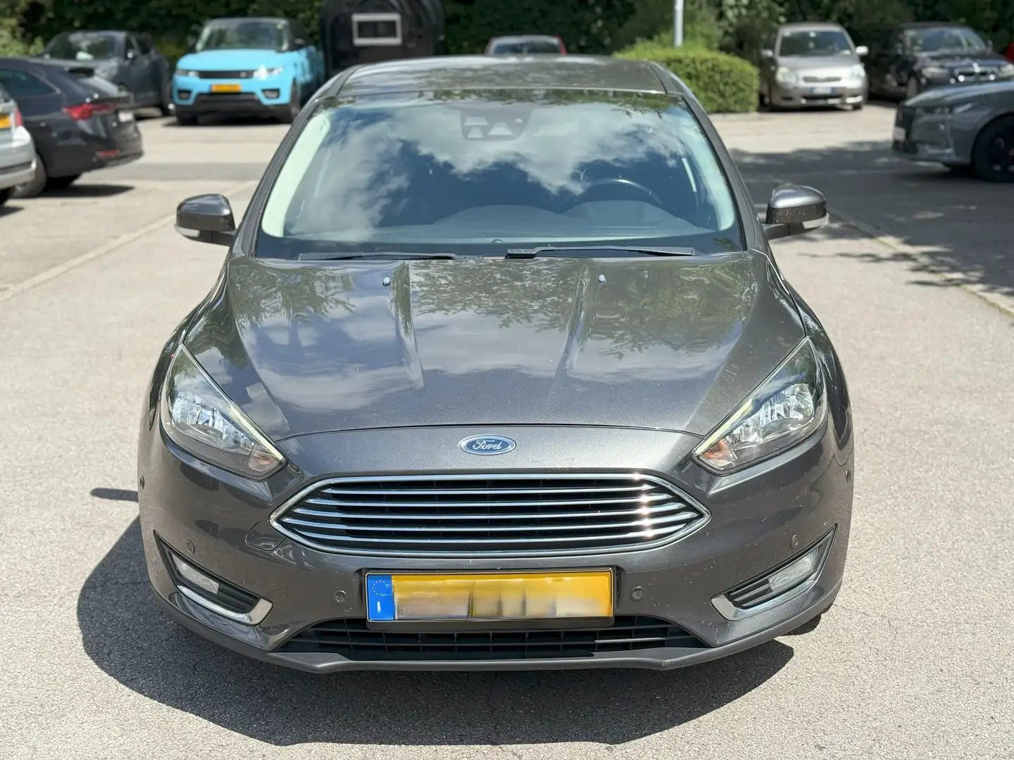 Ford Focus Focus 1.6 TDCi DPF Titanium Brun - 2