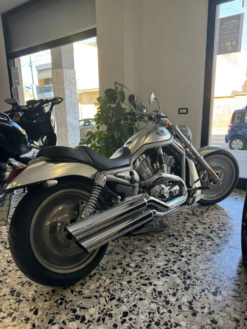 Harley-Davidson V-Rod EDIZIONE LIMITATA CENTENARIO Ezüst - 2