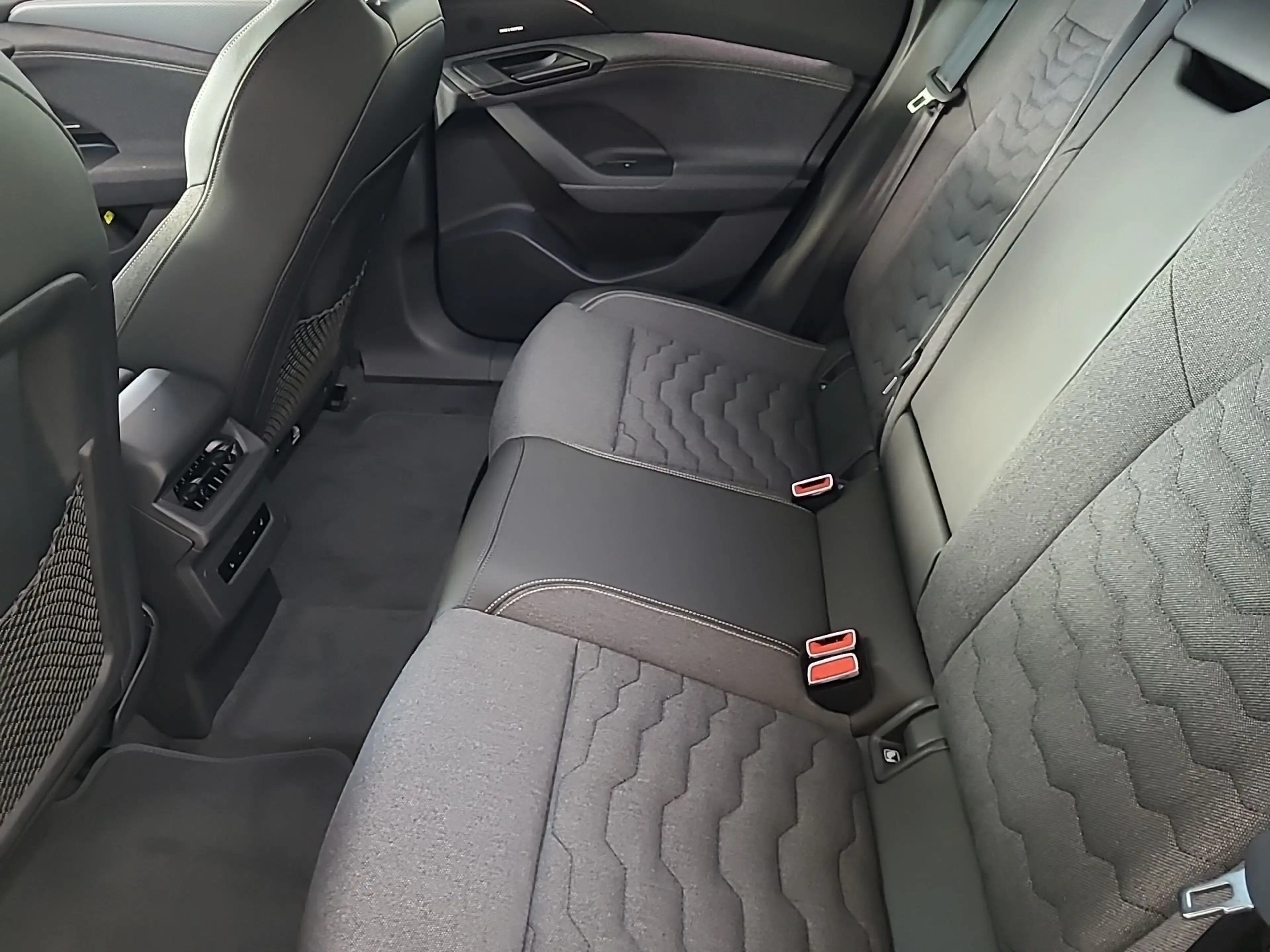 Audi A6 e-tron A6 Avant e-tron performance S-Line Exterieur*Anhän — photo 11