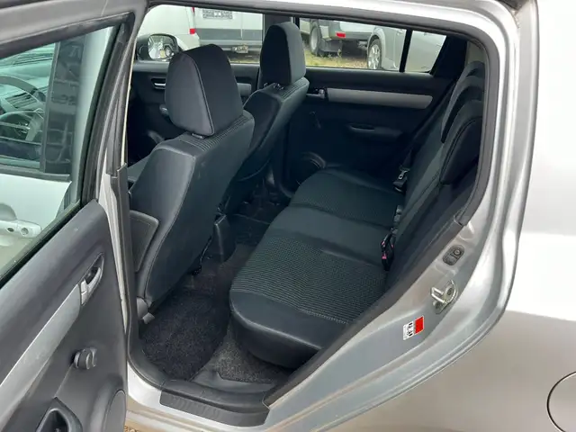 Suzuki Swift view 6