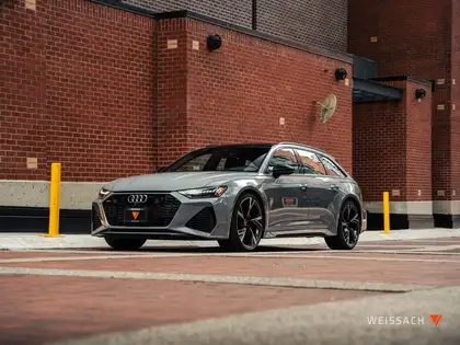 Gray 2023 Audi RS 6 Avant 4.0T quattro AWD Wagon All-Wheel Drive 8-Speed Automatic