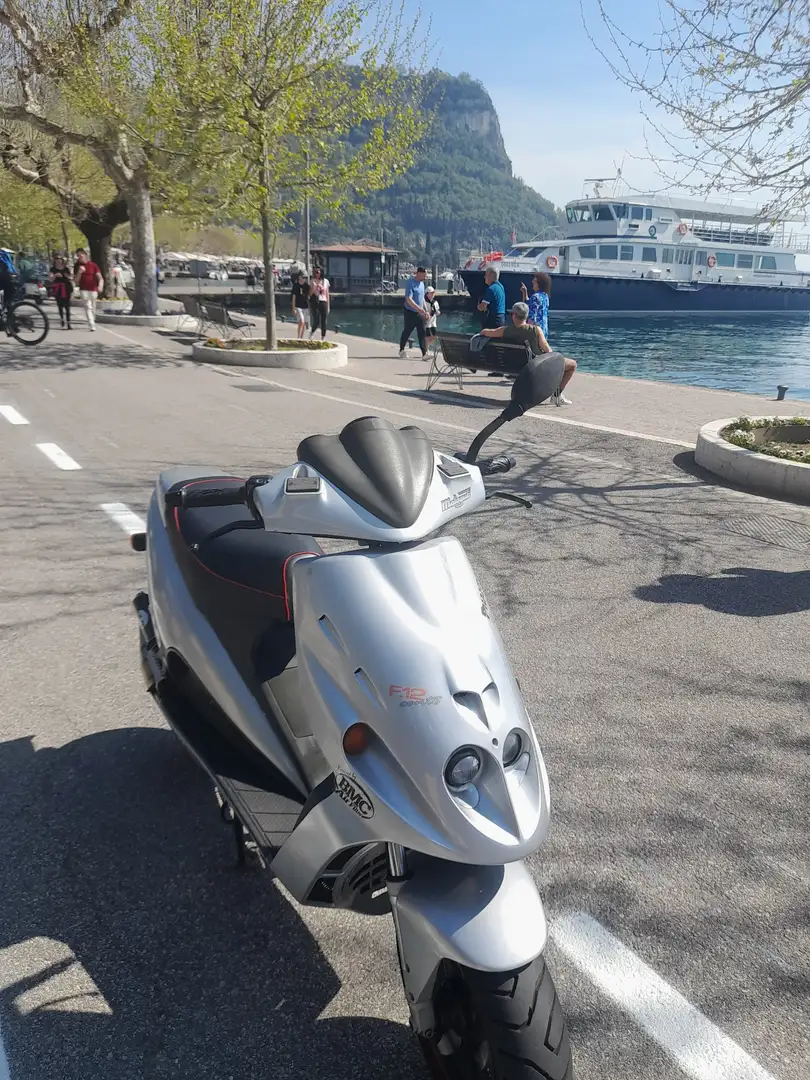 Malaguti F 12 100cc Ezüst - 1
