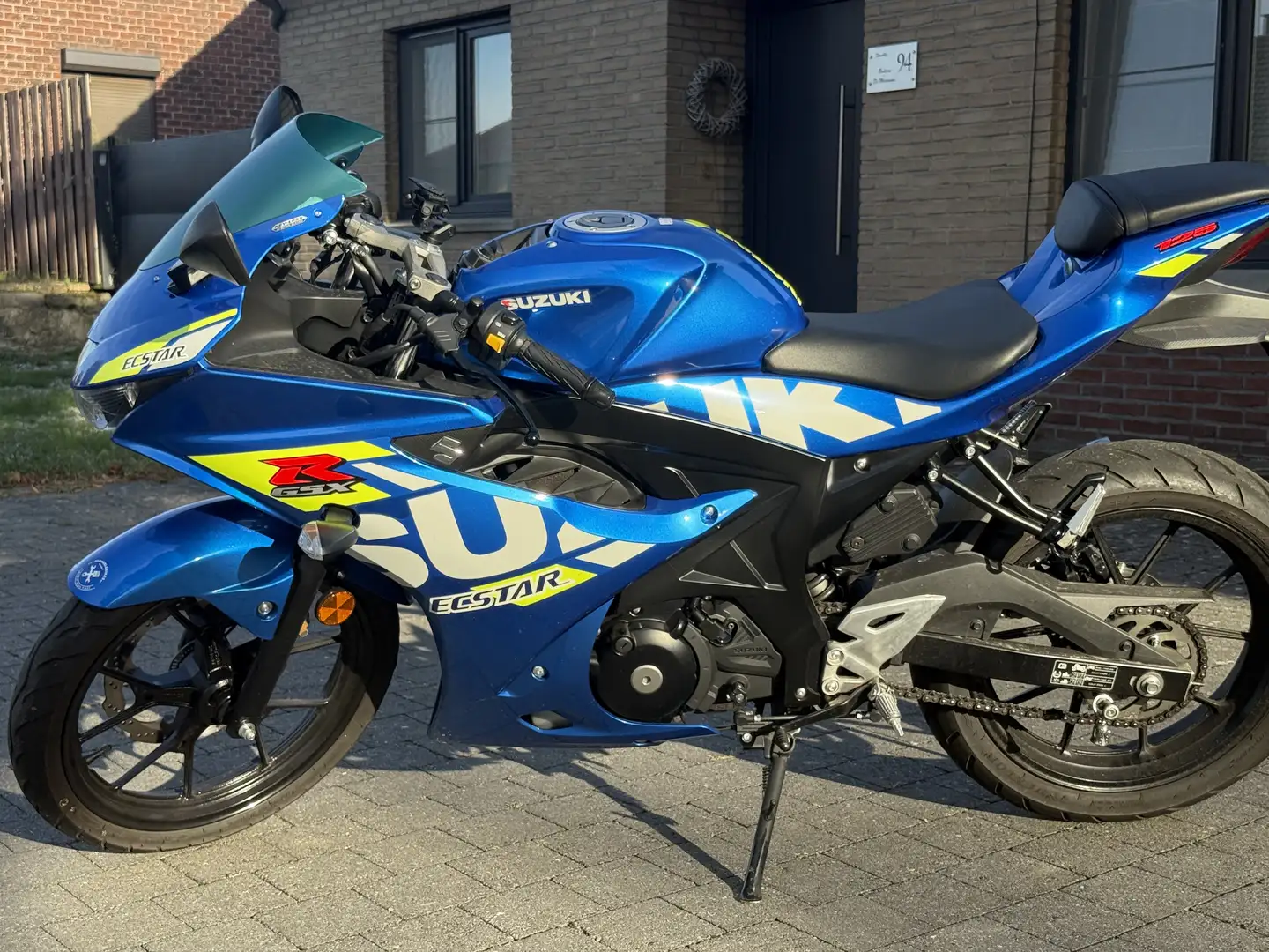 Suzuki GSX-R 125 - 1