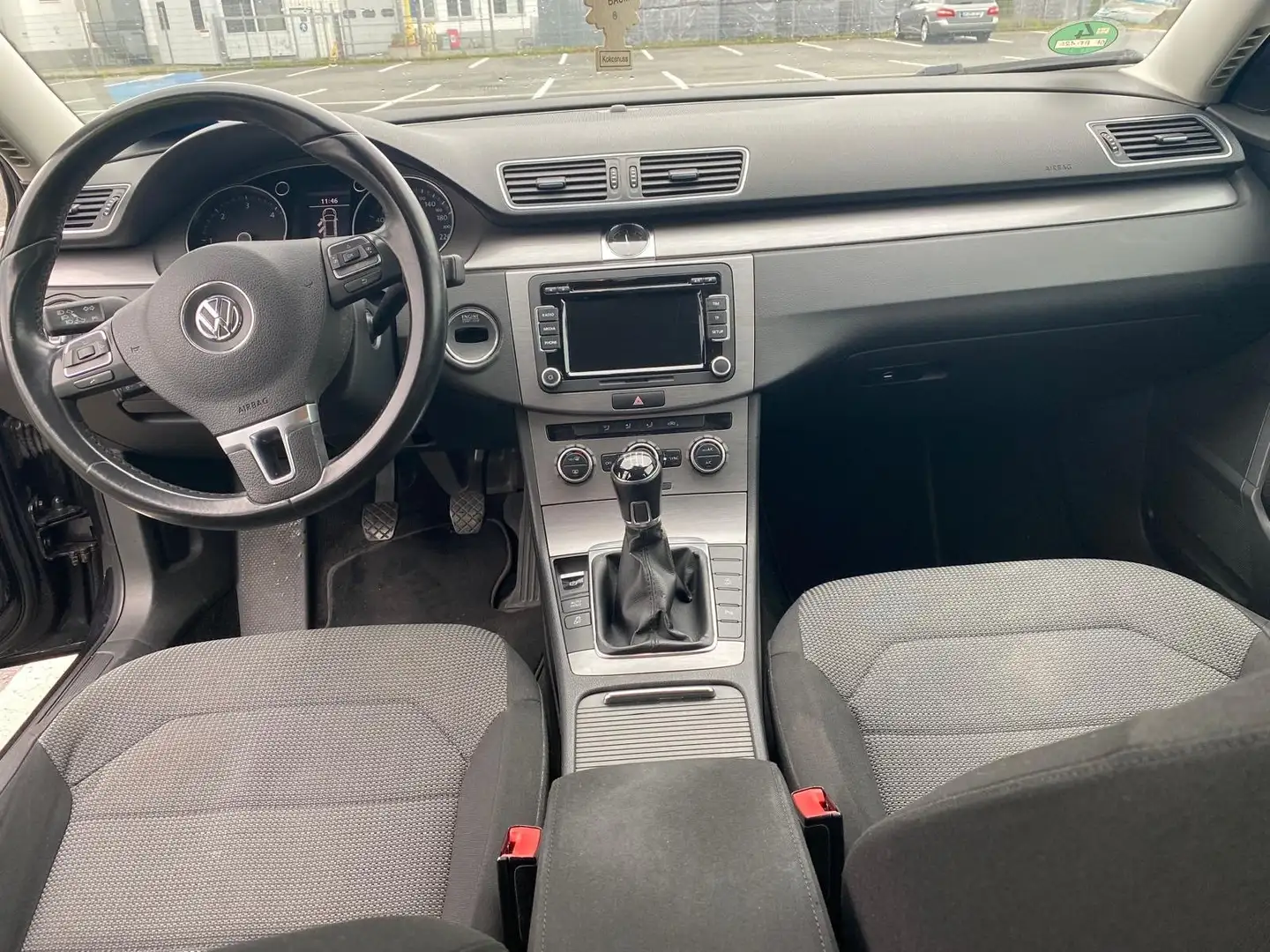 Volkswagen Passat Variant Passat Variant 1.6 TDI BlueMotion Schwarz - 2