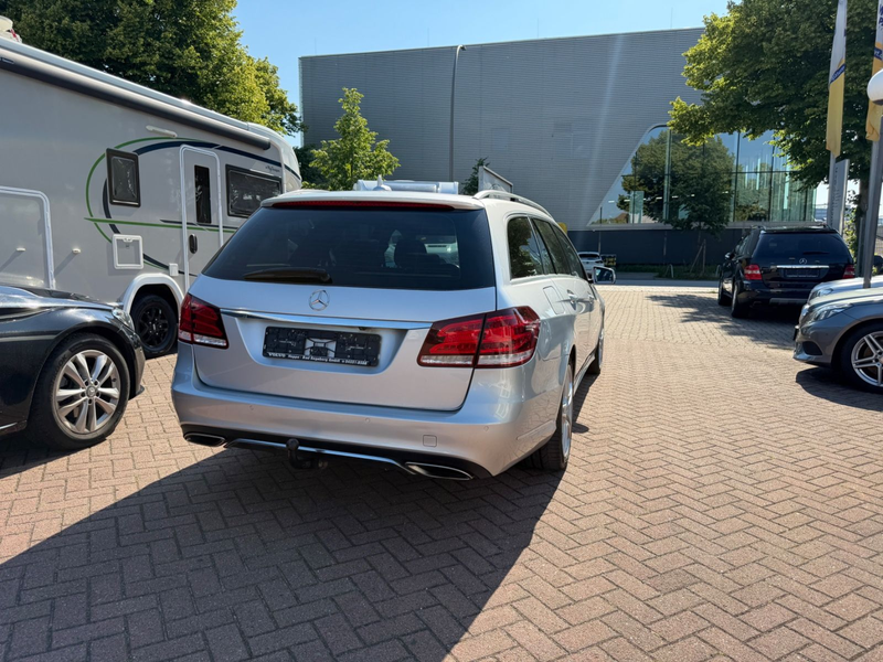Mercedes-Benz E 350 BT AVANTG 1H LED PANO H&K SITZBL MB SERVGP — photo 8