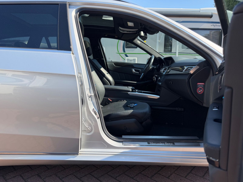 Mercedes-Benz E 350 BT AVANTG 1H LED PANO H&K SITZBL MB SERVGP — photo 11