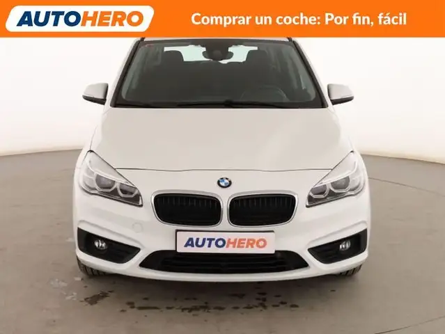BMW 2 Series view 9